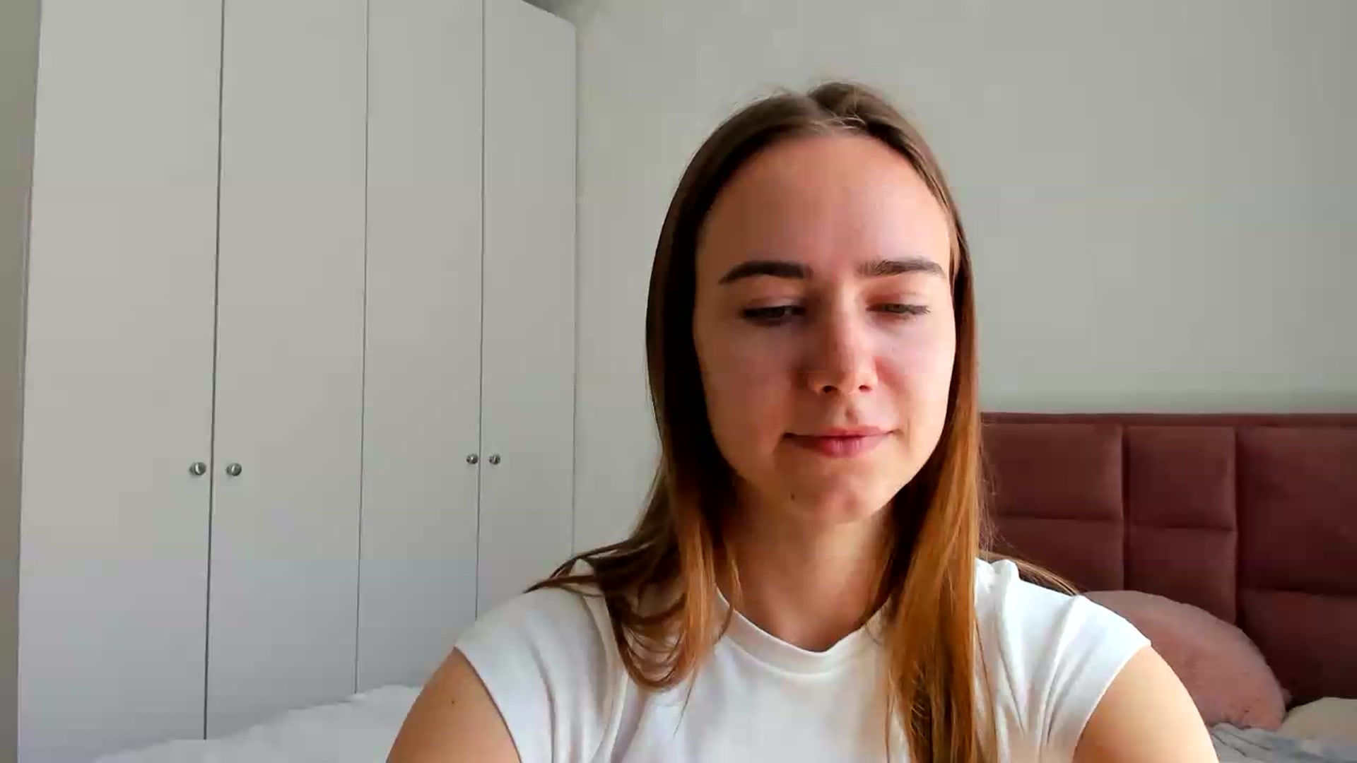 Gallery image thumbnail from OhAlisa's myfreecams stream on, 05/16/2026, 08:41 image 14 of 20