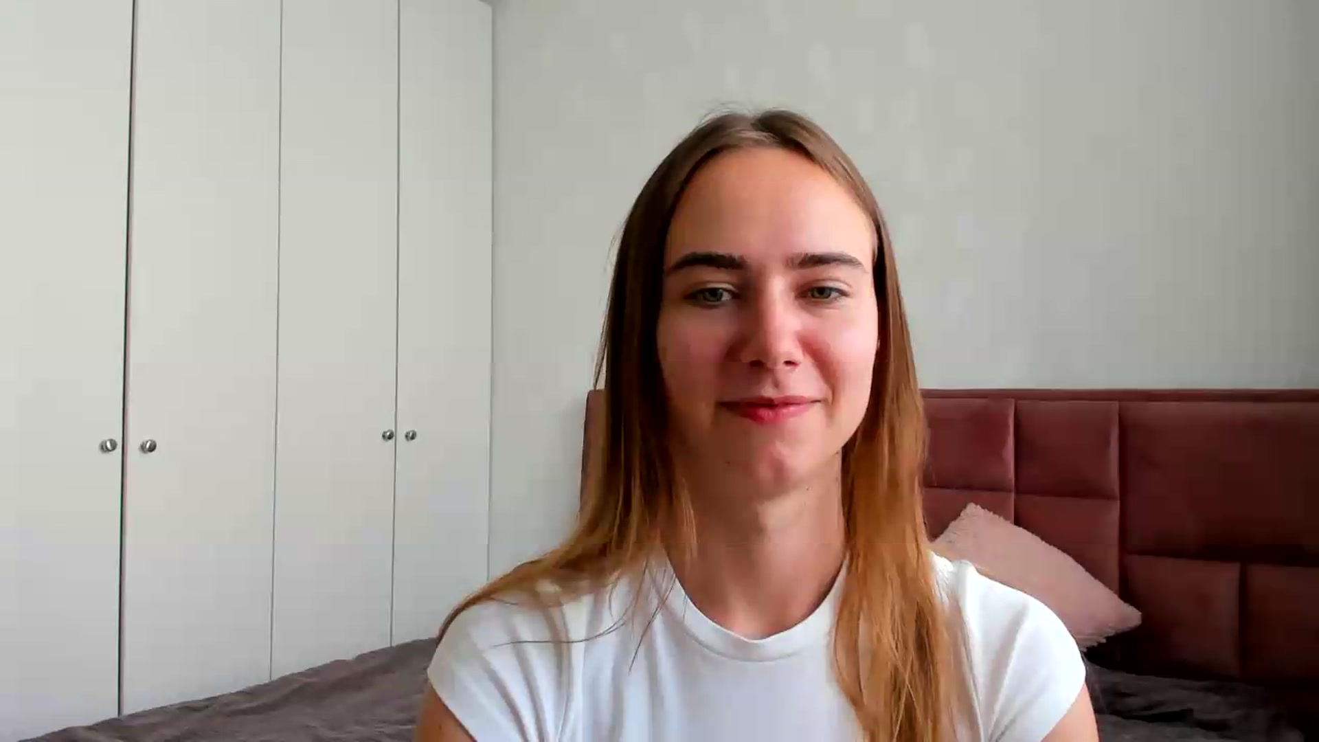 Gallery image thumbnail from OhAlisa's myfreecams stream on, 05/25/2026, 13:52 image 15 of 20