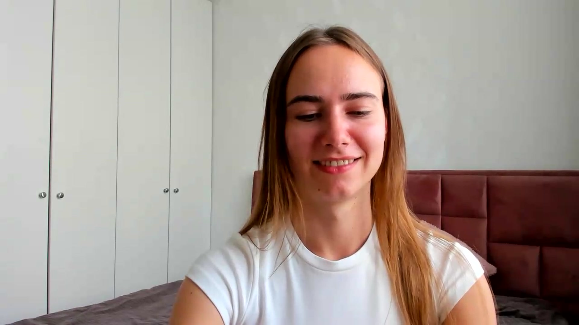 Gallery image thumbnail from OhAlisa's myfreecams stream on, 05/25/2026, 13:52 image 9 of 20