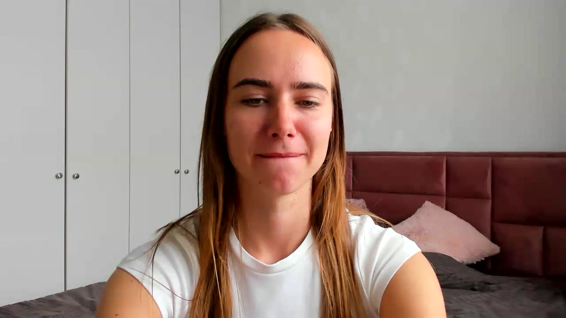 Gallery image thumbnail from OhAlisa's myfreecams stream on, 05/25/2026, 15:27 image 14 of 20