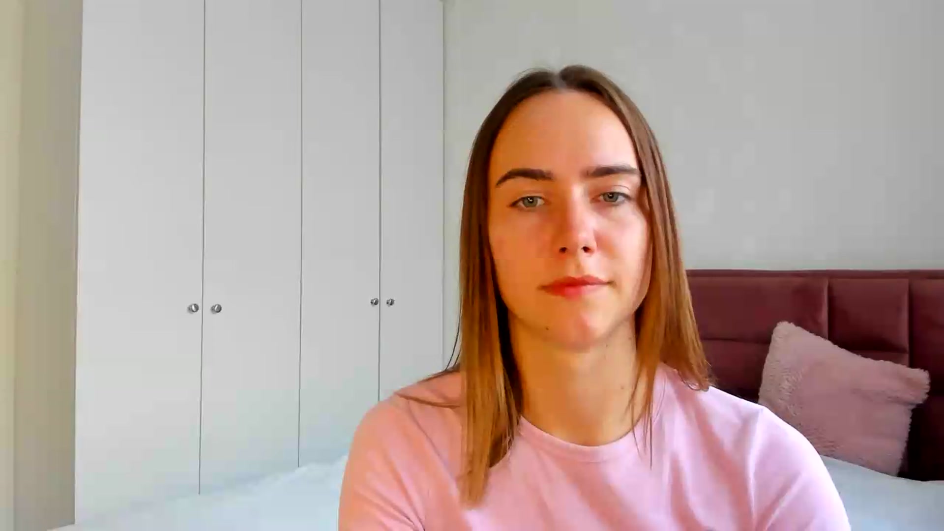 Gallery image thumbnail from OhAlisa's myfreecams stream on, 05/28/2026, 17:10 image 9 of 20