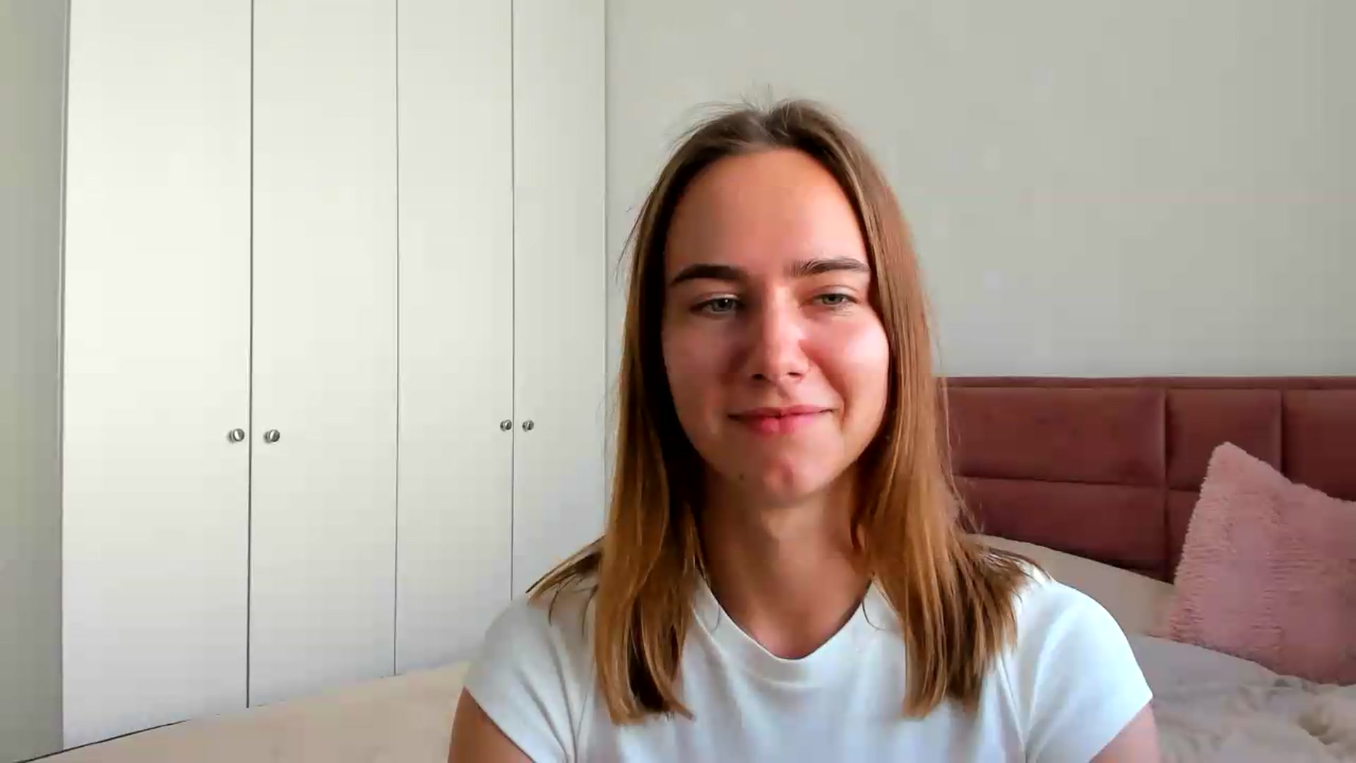 Gallery image thumbnail from OhAlisa's myfreecams stream on, 06/26/2026, 15:41 image 20 of 20