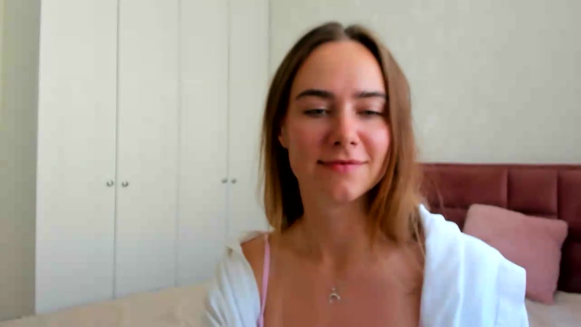 Gallery image thumbnail from OhAlisa's myfreecams stream on, 07/01/2026, 13:37 image 8 of 20