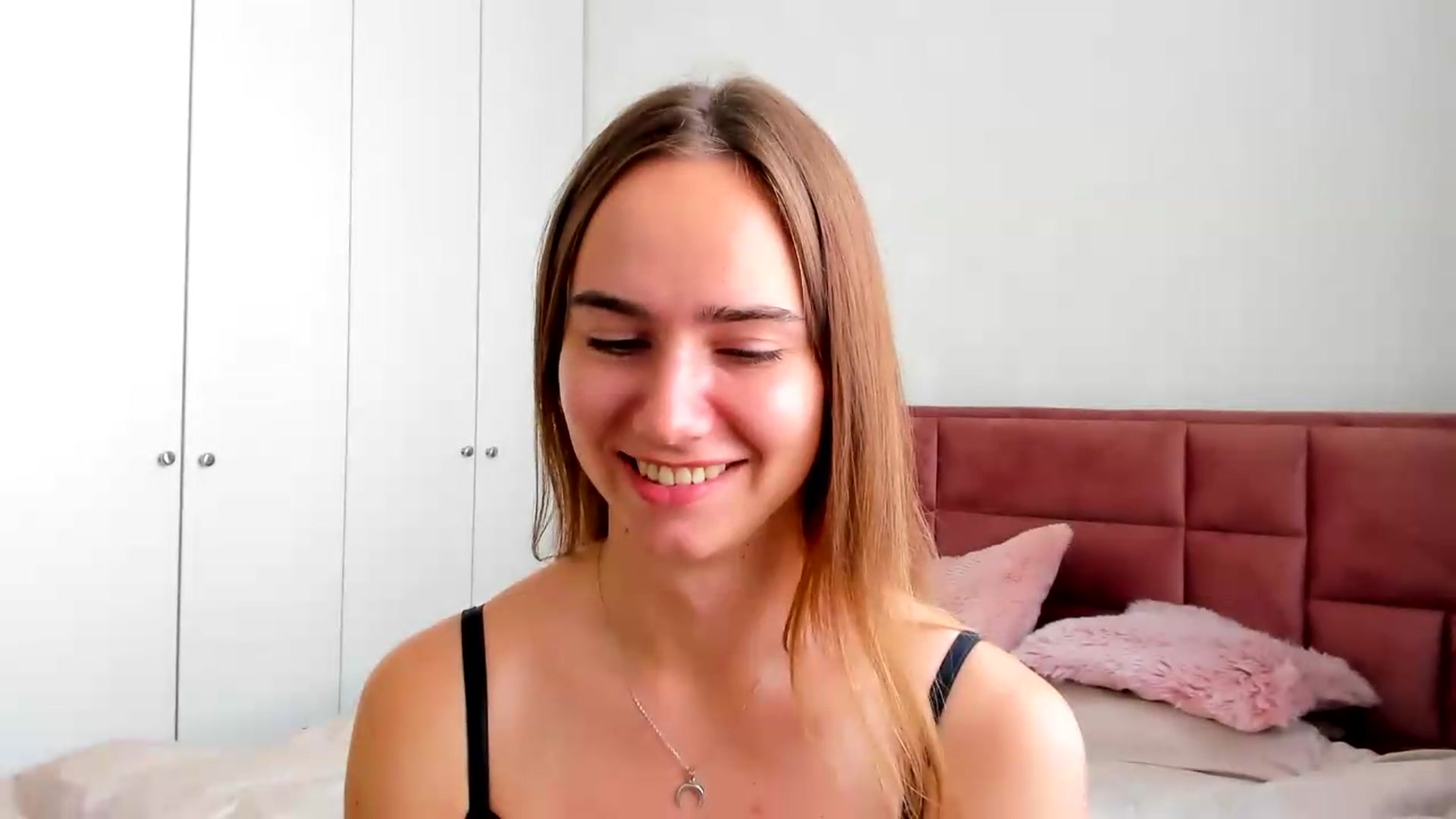 Gallery image thumbnail from OhAlisa's myfreecams stream on, 07/03/2026, 14:06 image 7 of 20