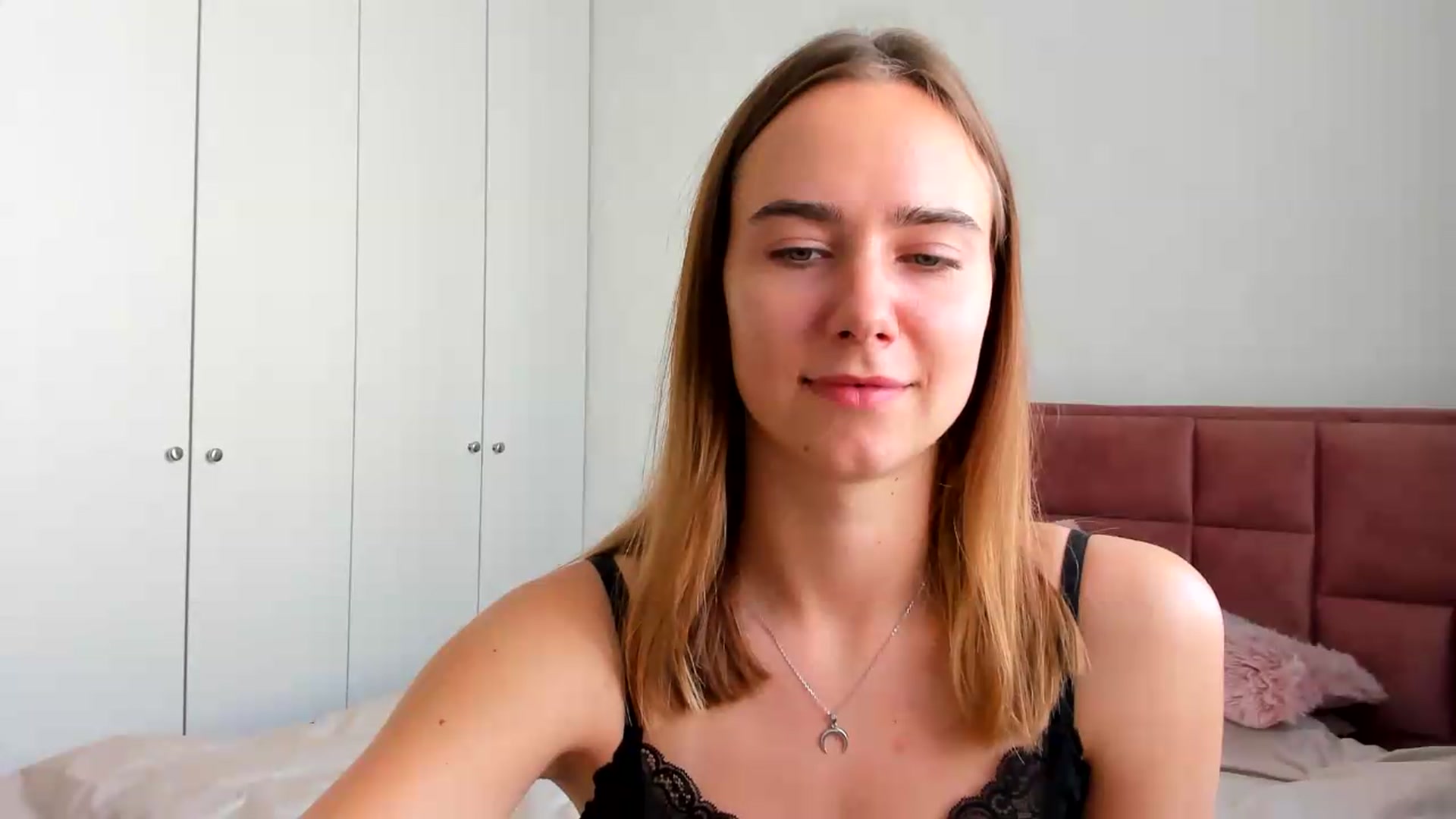 Gallery image thumbnail from OhAlisa's myfreecams stream on, 07/03/2026, 14:06 image 13 of 20
