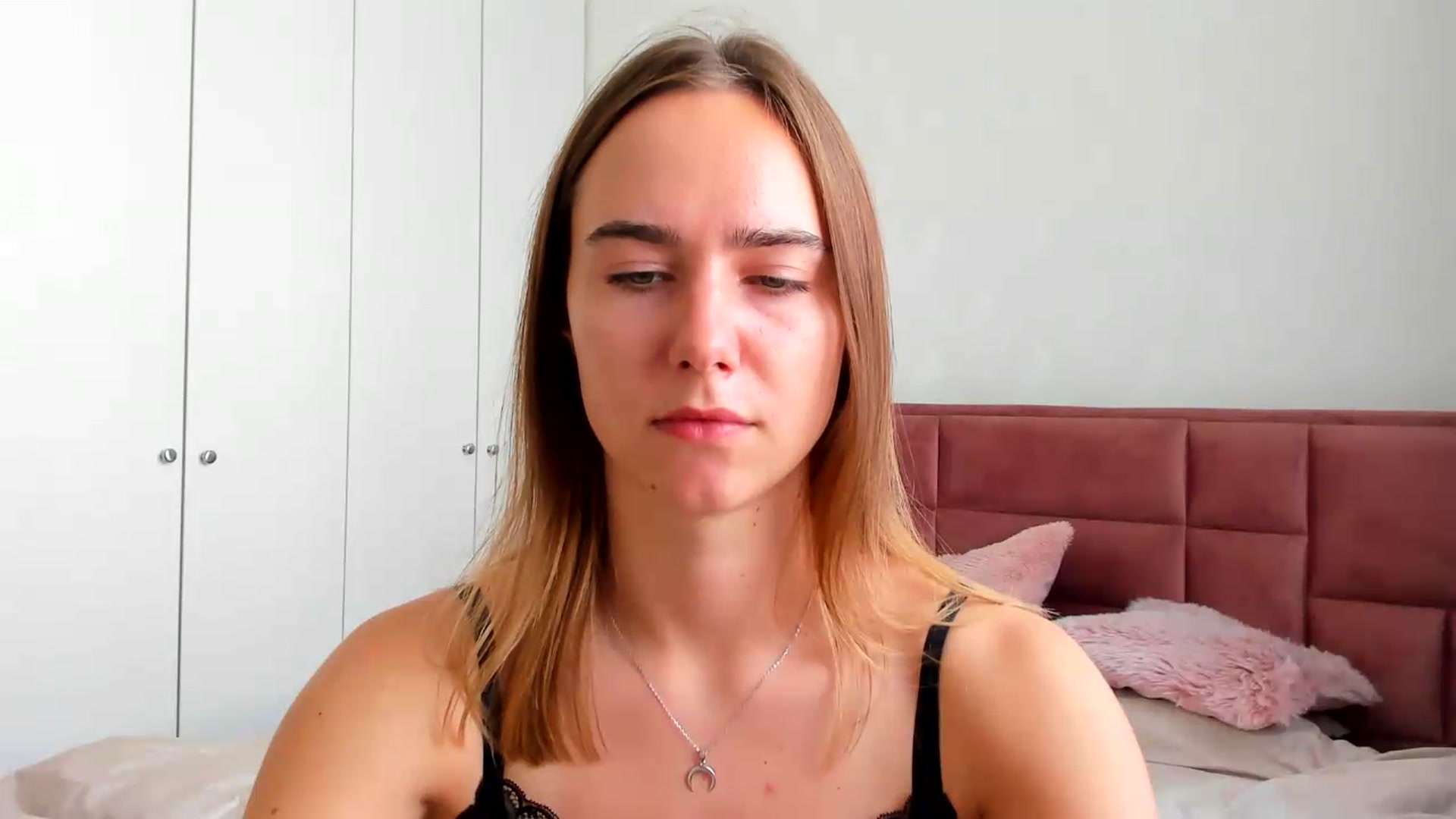 Gallery image thumbnail from OhAlisa's myfreecams stream on, 07/03/2026, 14:06 image 4 of 20
