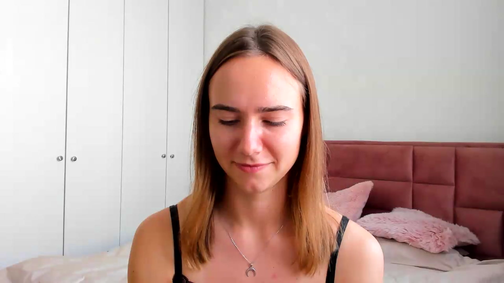 Gallery image thumbnail from OhAlisa's myfreecams stream on, 07/03/2026, 14:06 image 14 of 20