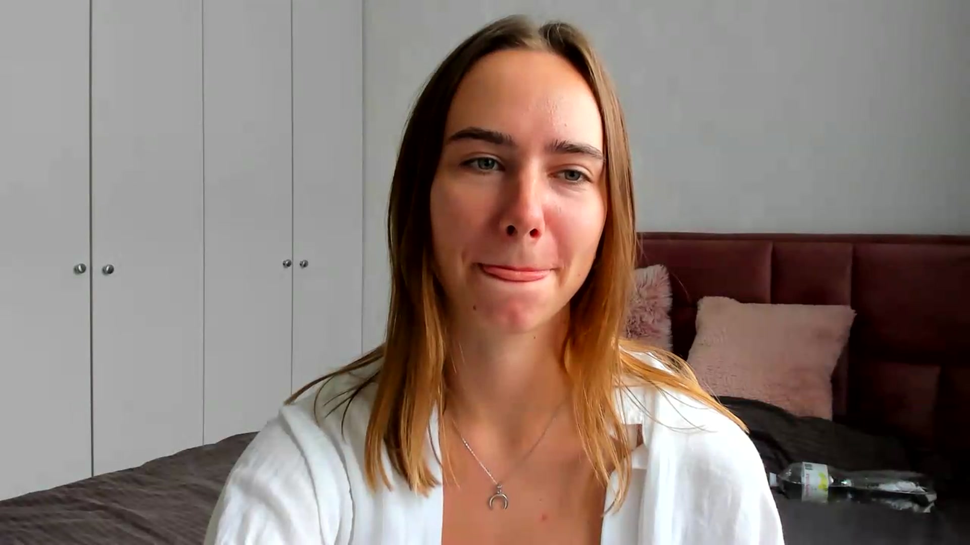 Gallery image thumbnail from OhAlisa's myfreecams stream on, 07/07/2026, 15:34 image 12 of 20