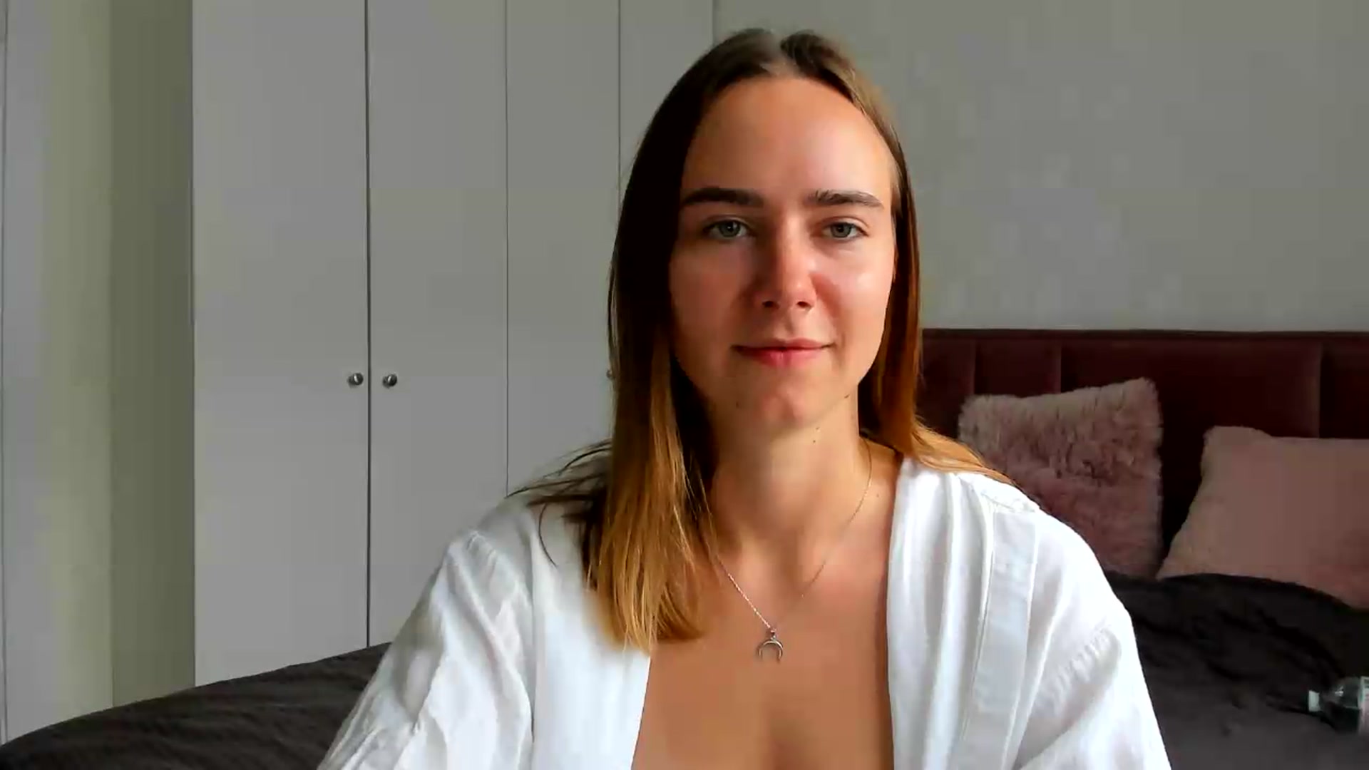 Gallery image thumbnail from OhAlisa's myfreecams stream on, 07/07/2026, 15:34 image 17 of 20