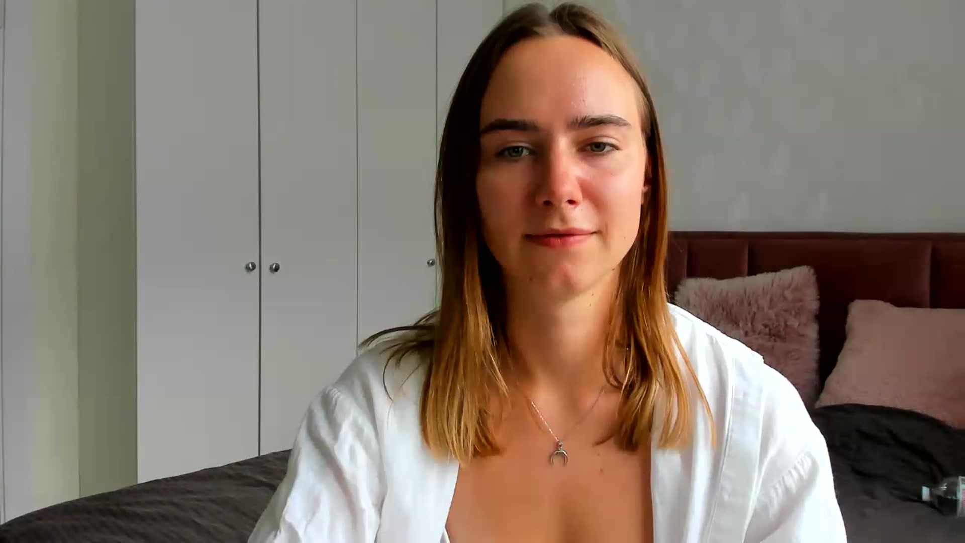 Gallery image thumbnail from OhAlisa's myfreecams stream on, 07/07/2026, 15:34 image 15 of 20