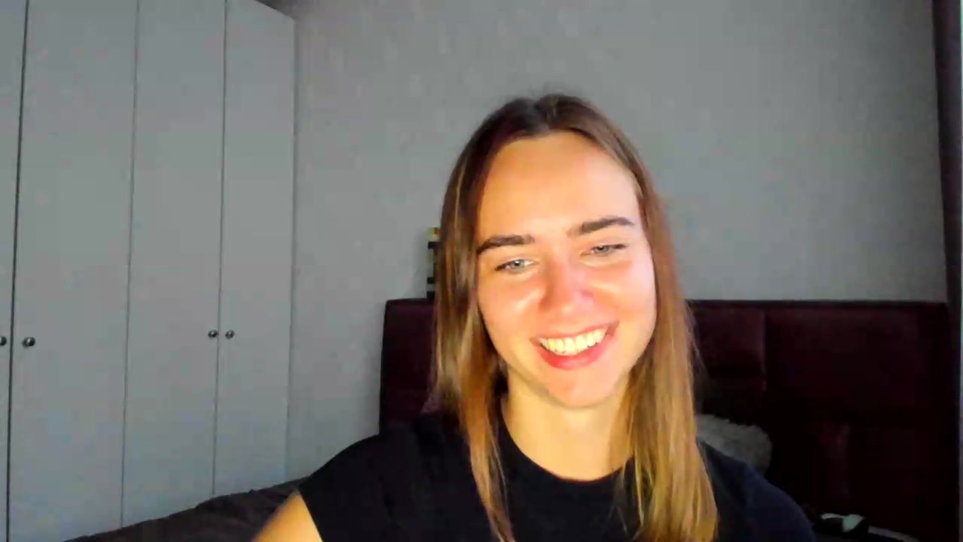 Gallery image thumbnail from OhAlisa's myfreecams stream on, 07/20/2026, 18:05 image 20 of 20
