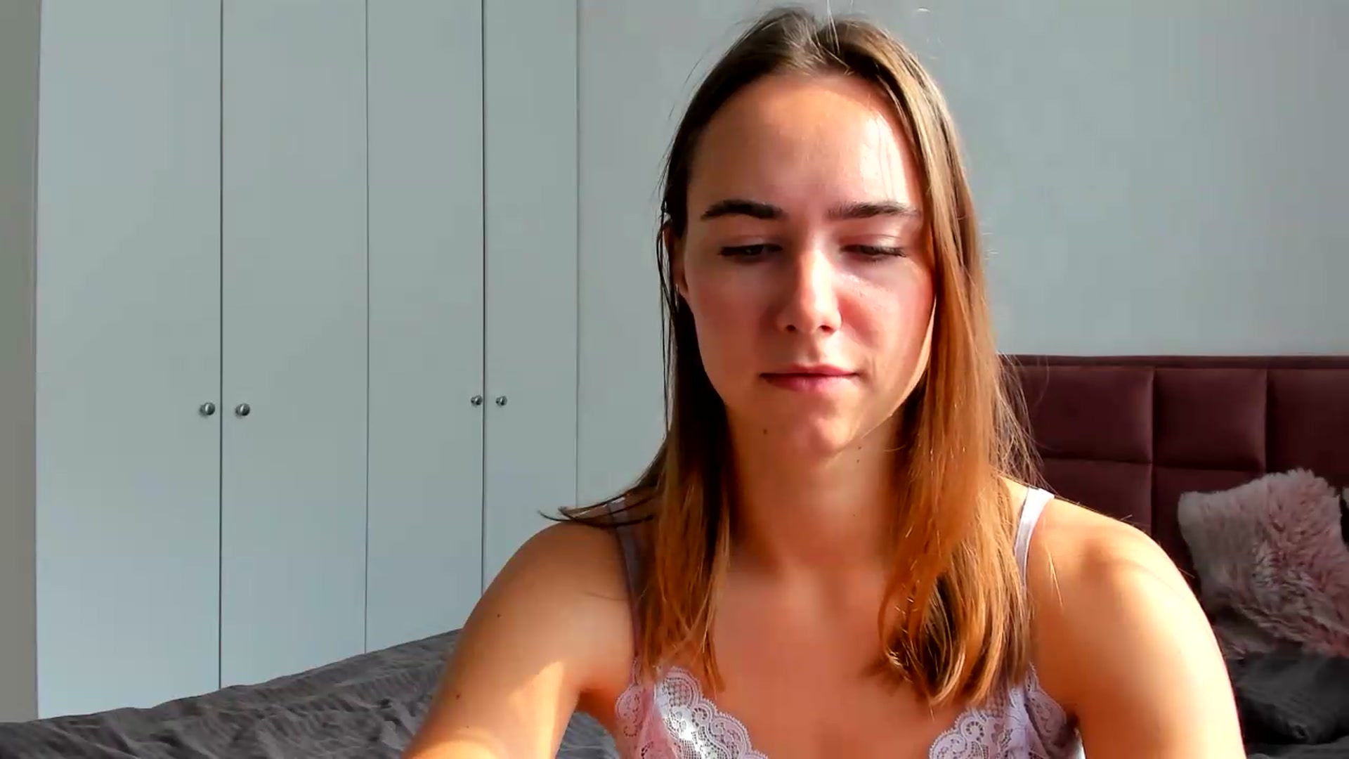 Gallery image thumbnail from OhAlisa's myfreecams stream on, 08/06/2026, 06:41 image 15 of 20