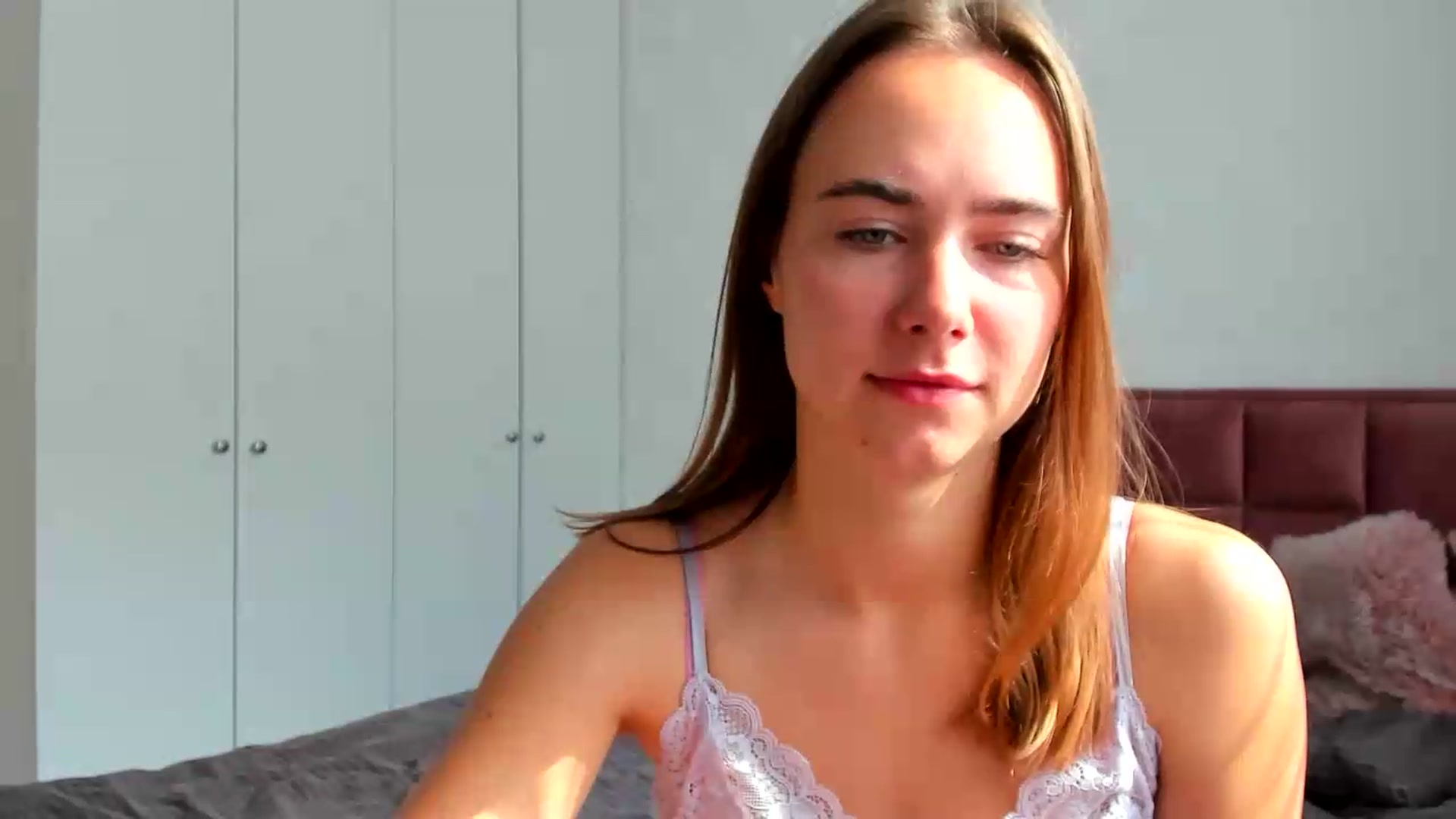 Gallery image thumbnail from OhAlisa's myfreecams stream on, 08/06/2026, 06:41 image 16 of 20