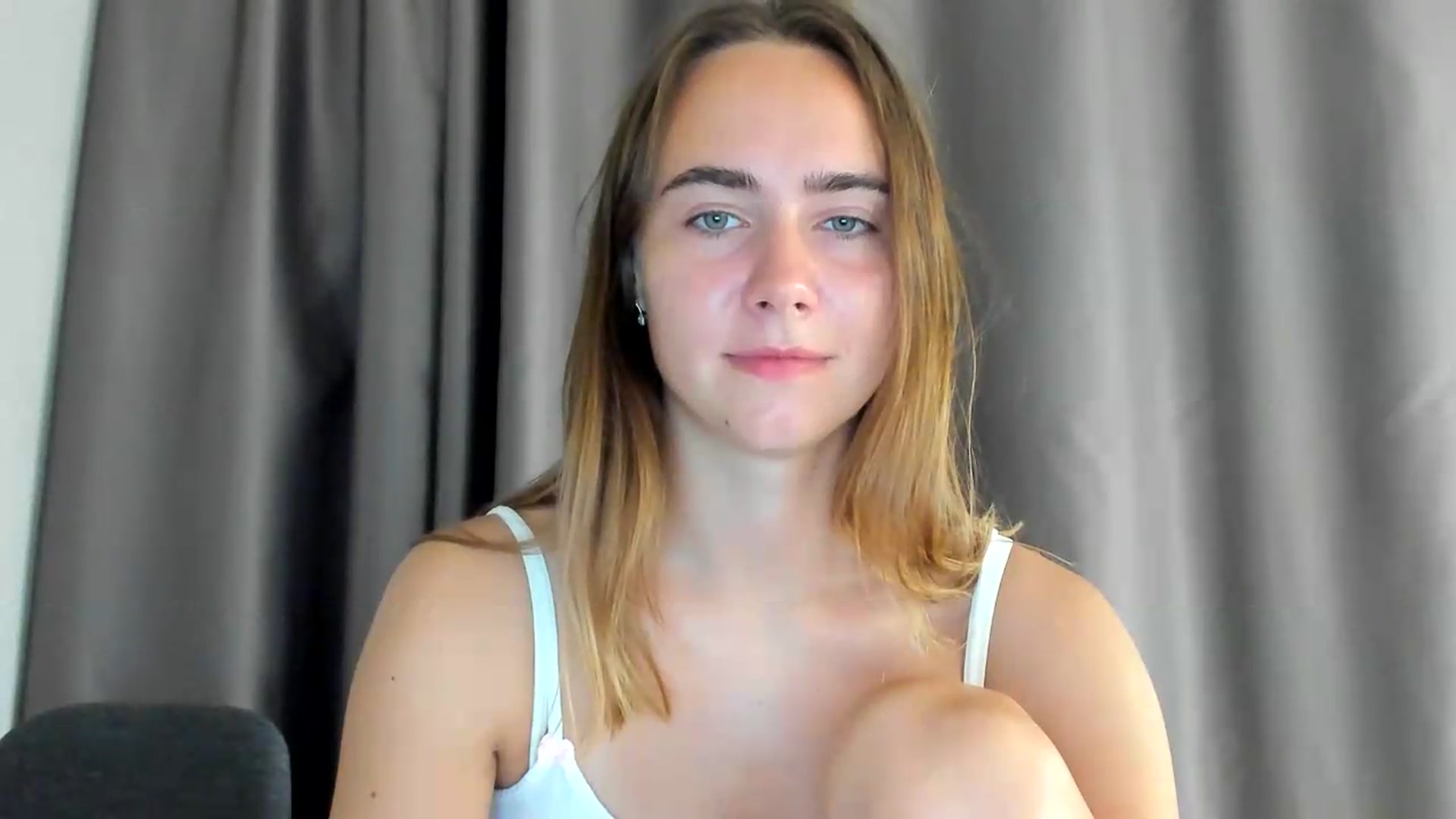 Gallery image thumbnail from OhAlisa's myfreecams stream on, 08/08/2026, 16:36 image 18 of 20