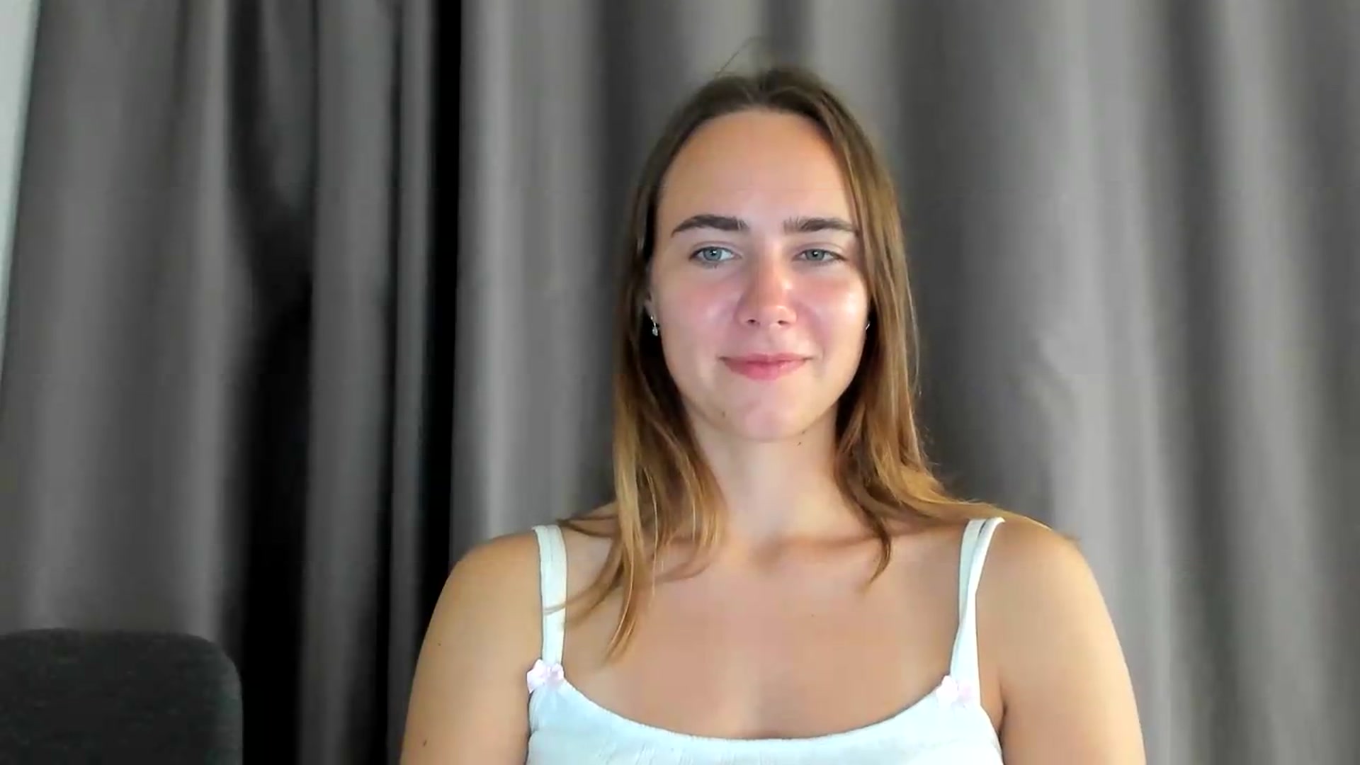 Gallery image thumbnail from OhAlisa's myfreecams stream on, 08/08/2026, 16:36 image 11 of 20