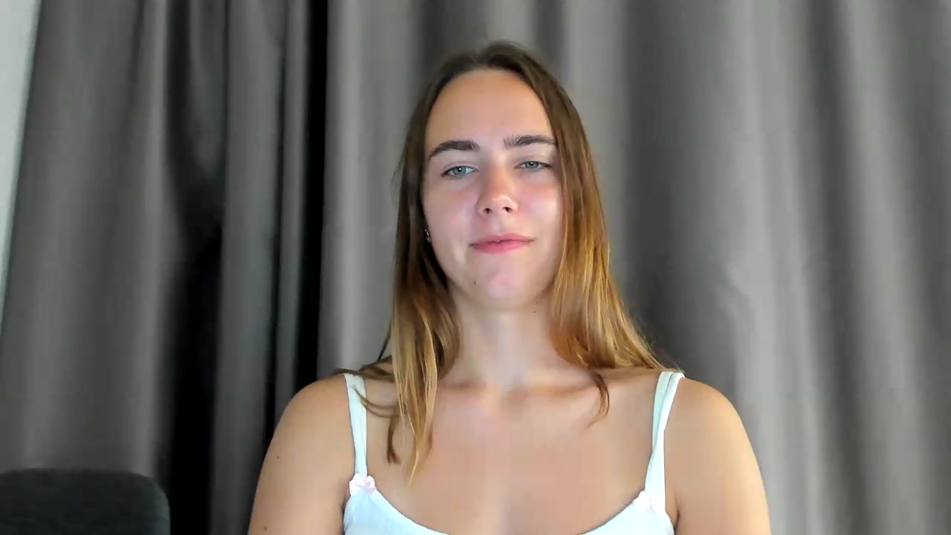 Gallery image thumbnail from OhAlisa's myfreecams stream on, 08/08/2026, 16:36 image 15 of 20
