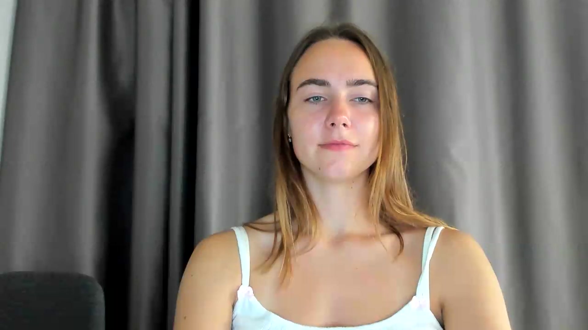 Gallery image thumbnail from OhAlisa's myfreecams stream on, 08/08/2026, 16:36 image 12 of 20