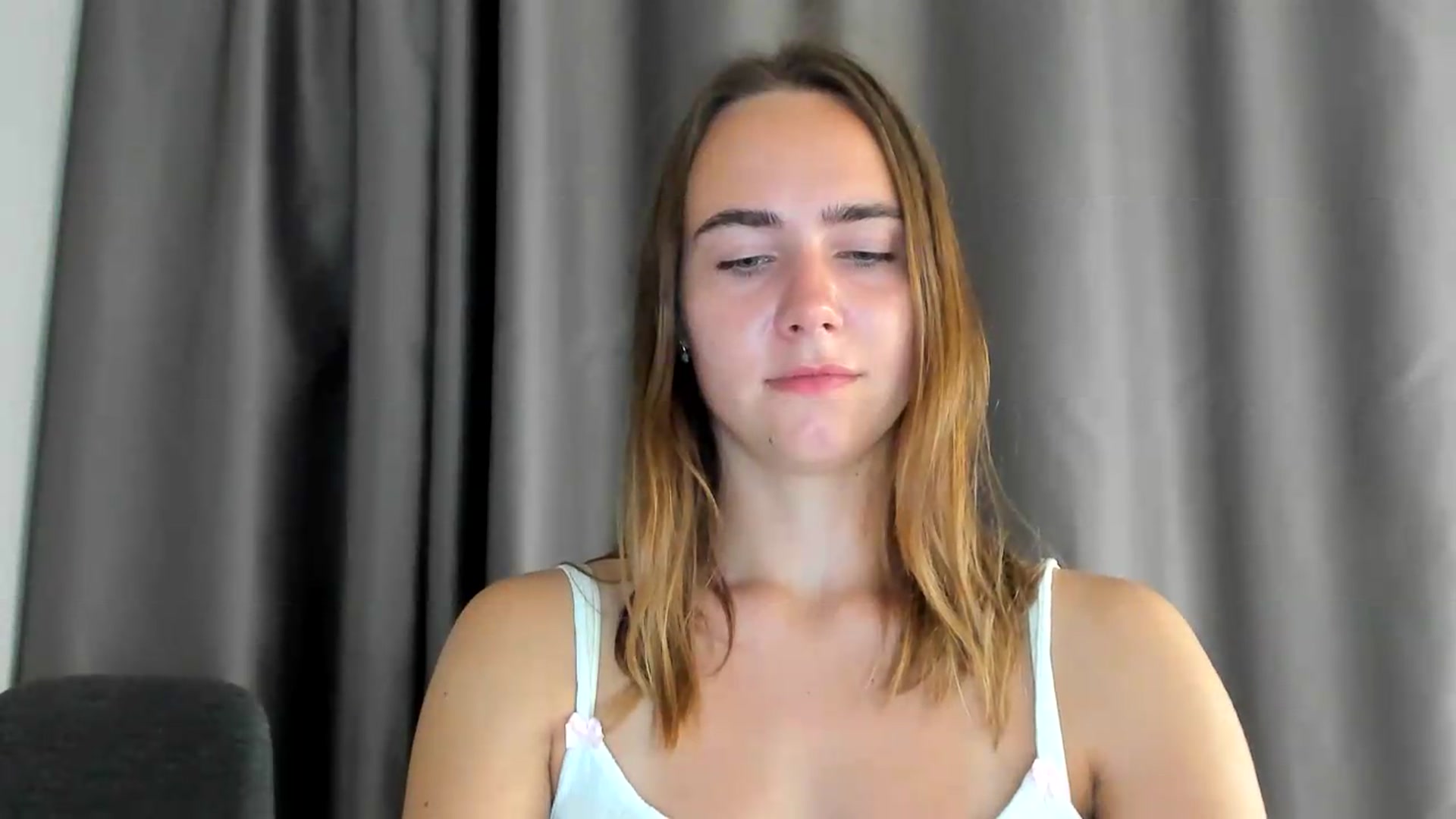 Gallery image thumbnail from OhAlisa's myfreecams stream on, 08/08/2026, 16:59 image 18 of 20