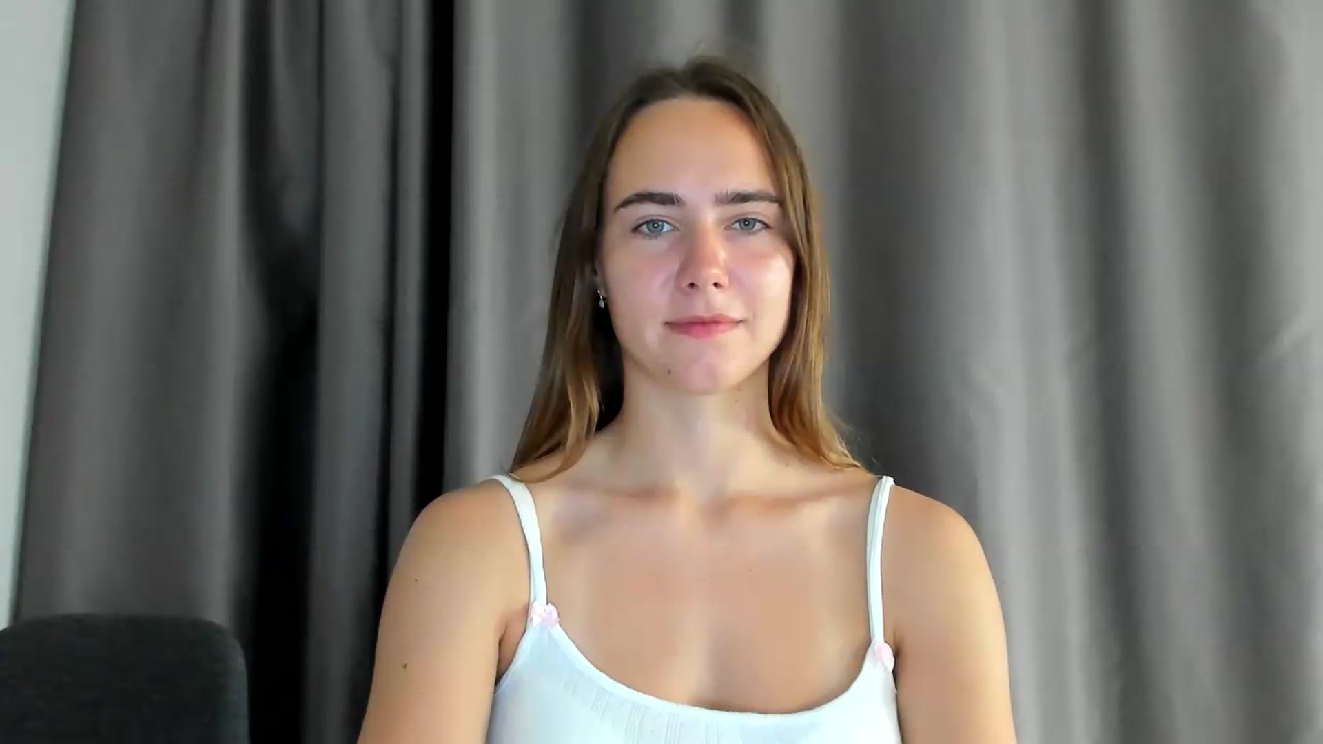 Gallery image thumbnail from OhAlisa's myfreecams stream on, 08/08/2026, 16:59 image 6 of 20