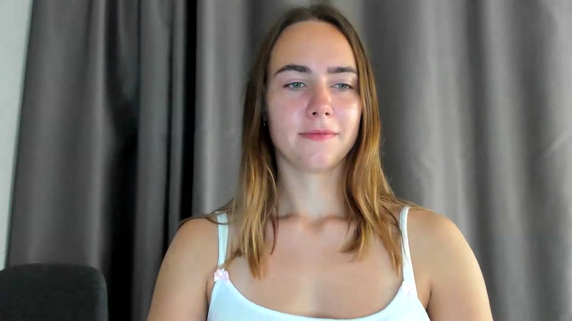 Gallery image thumbnail from OhAlisa's myfreecams stream on, 08/08/2026, 16:59 image 10 of 20
