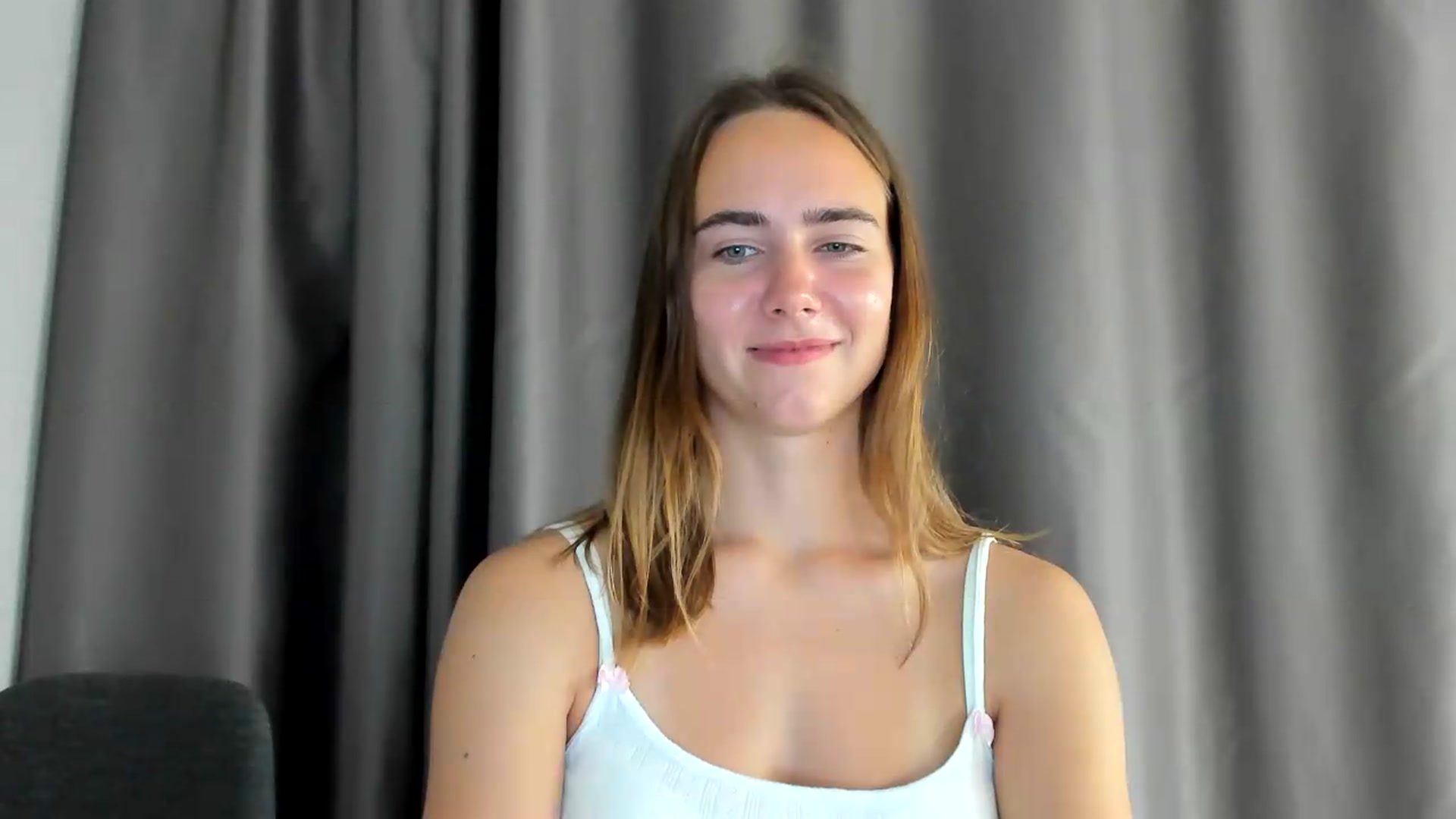 Gallery image thumbnail from OhAlisa's myfreecams stream on, 08/08/2026, 16:59 image 5 of 20