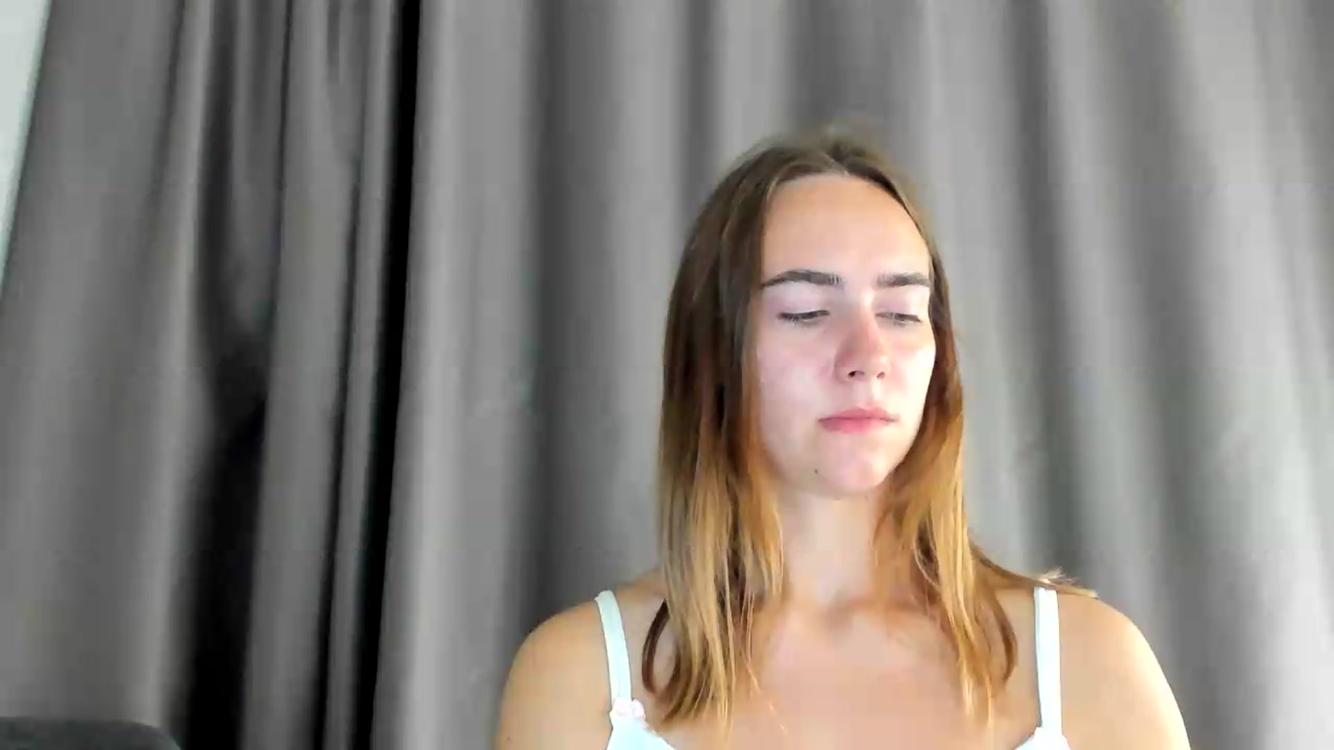 Gallery image thumbnail from OhAlisa's myfreecams stream on, 08/08/2026, 17:49 image 3 of 20