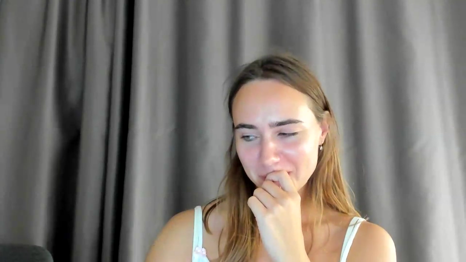 Gallery image thumbnail from OhAlisa's myfreecams stream on, 08/08/2026, 17:49 image 11 of 20