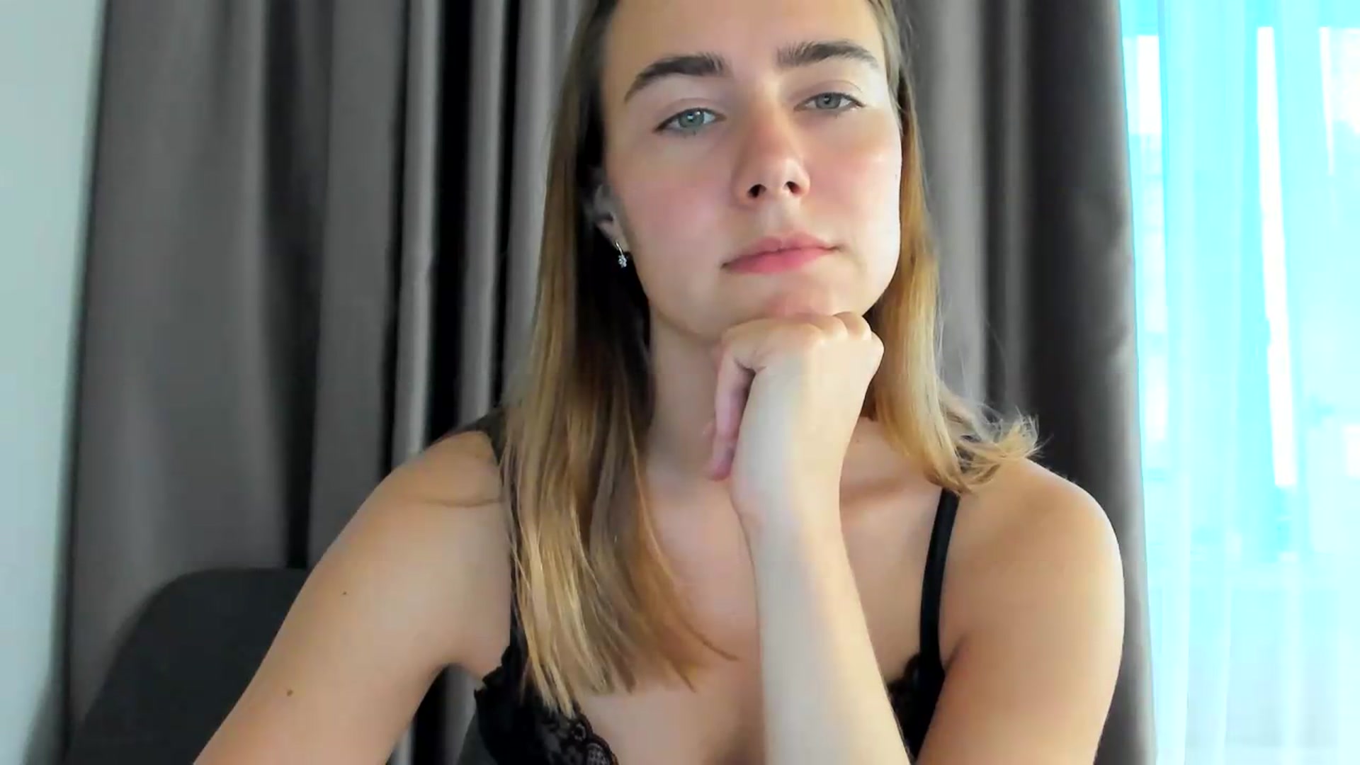 Gallery image thumbnail from OhAlisa's myfreecams stream on, 08/11/2026, 16:48 image 8 of 20