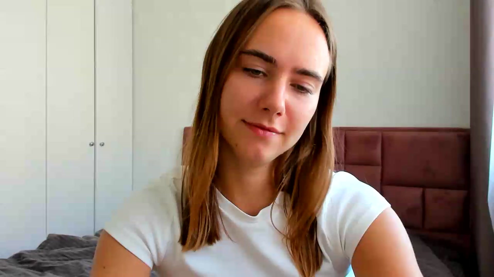 Gallery image thumbnail from OhAlisa's myfreecams stream on, 08/12/2026, 13:45 image 4 of 20