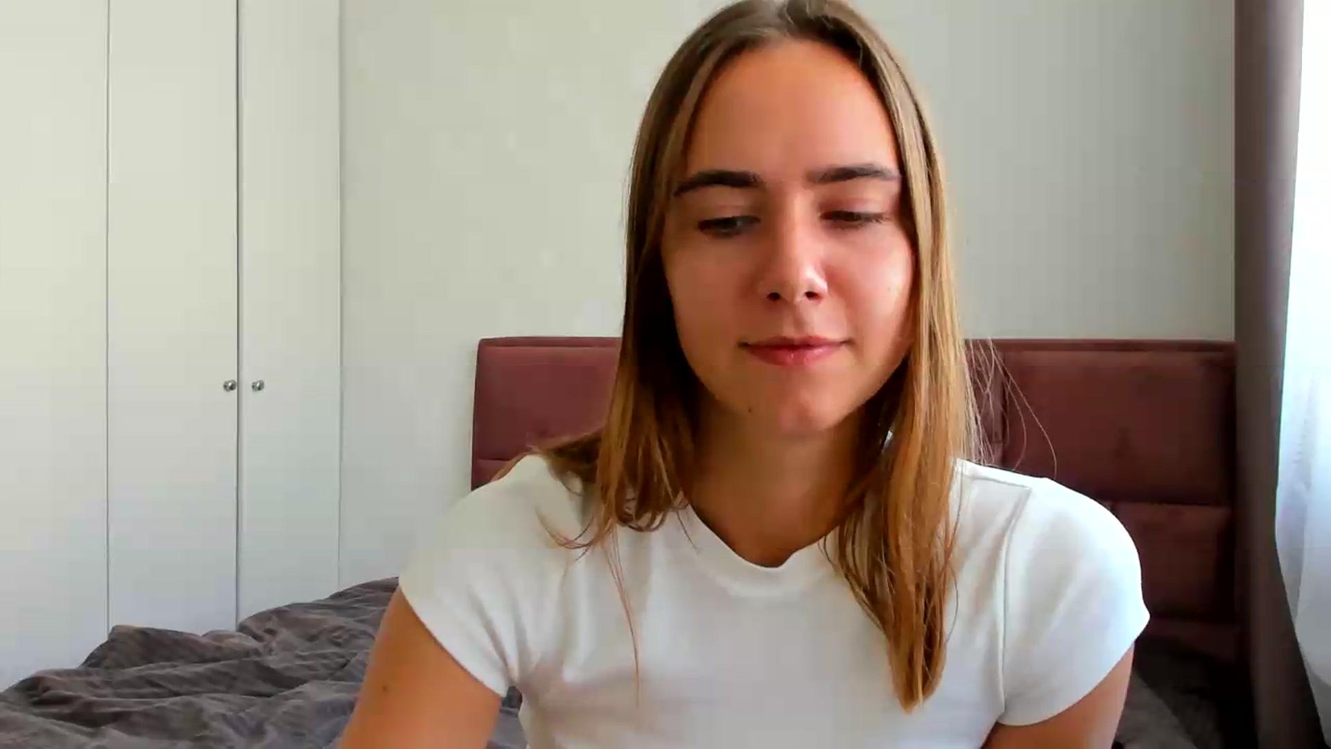 Gallery image thumbnail from OhAlisa's myfreecams stream on, 08/12/2026, 13:45 image 5 of 20