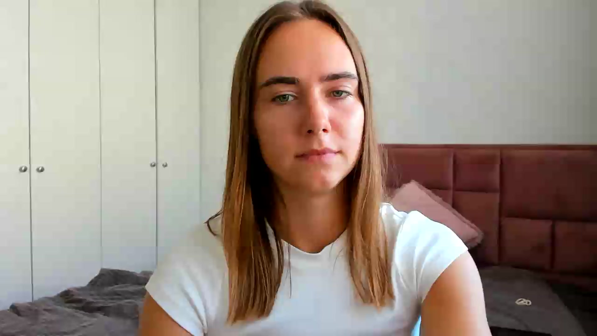 Gallery image thumbnail from OhAlisa's myfreecams stream on, 08/12/2026, 13:45 image 14 of 20