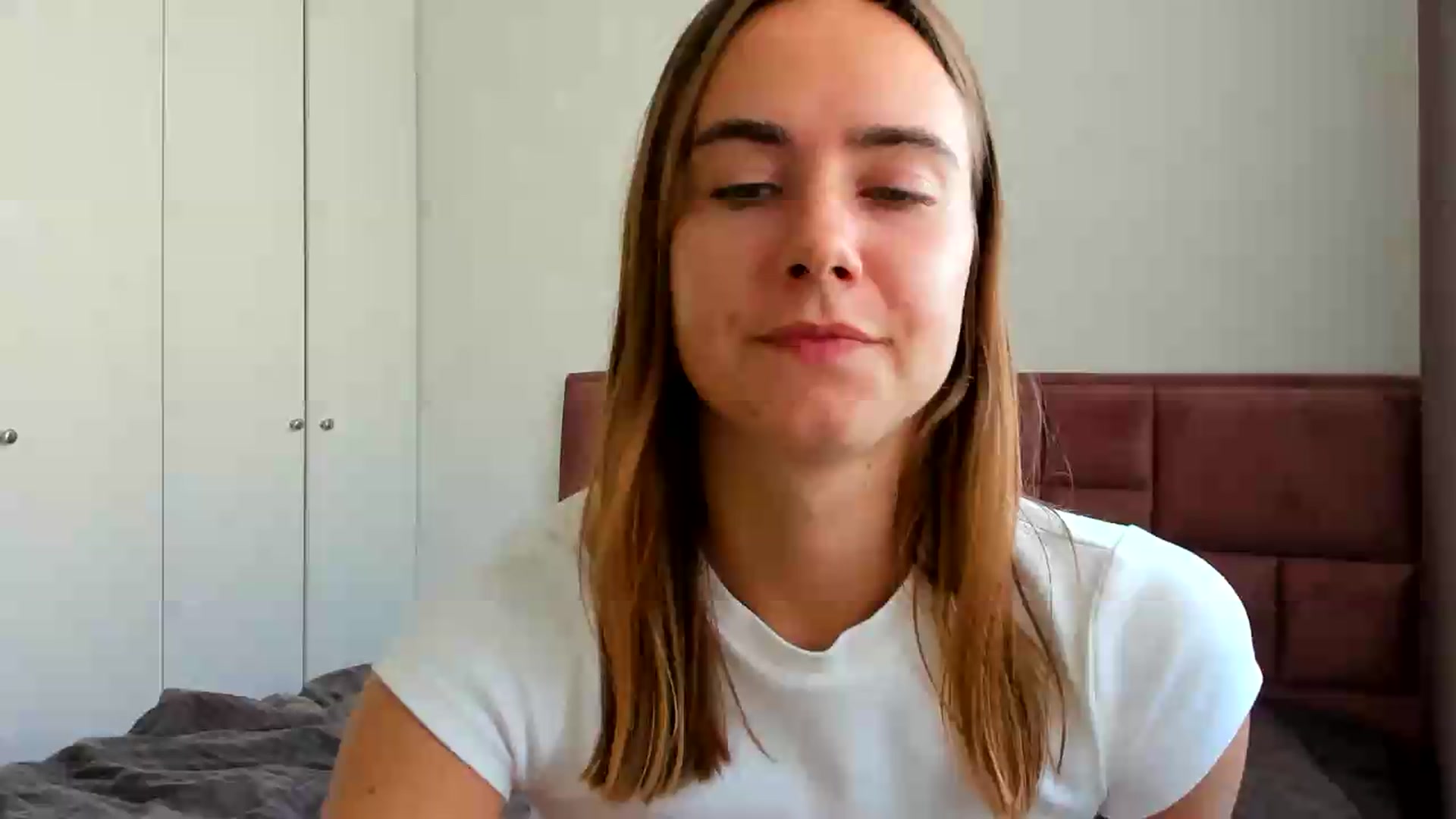 Gallery image thumbnail from OhAlisa's myfreecams stream on, 08/12/2026, 13:45 image 3 of 20