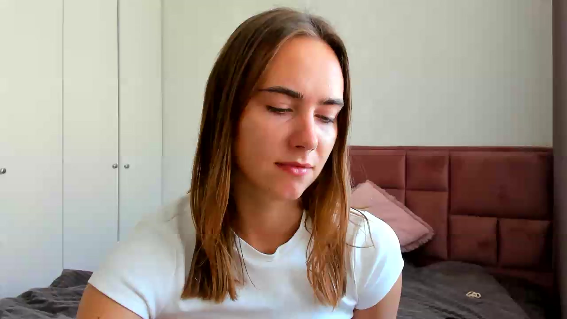 Gallery image thumbnail from OhAlisa's myfreecams stream on, 08/12/2026, 13:45 image 1 of 20