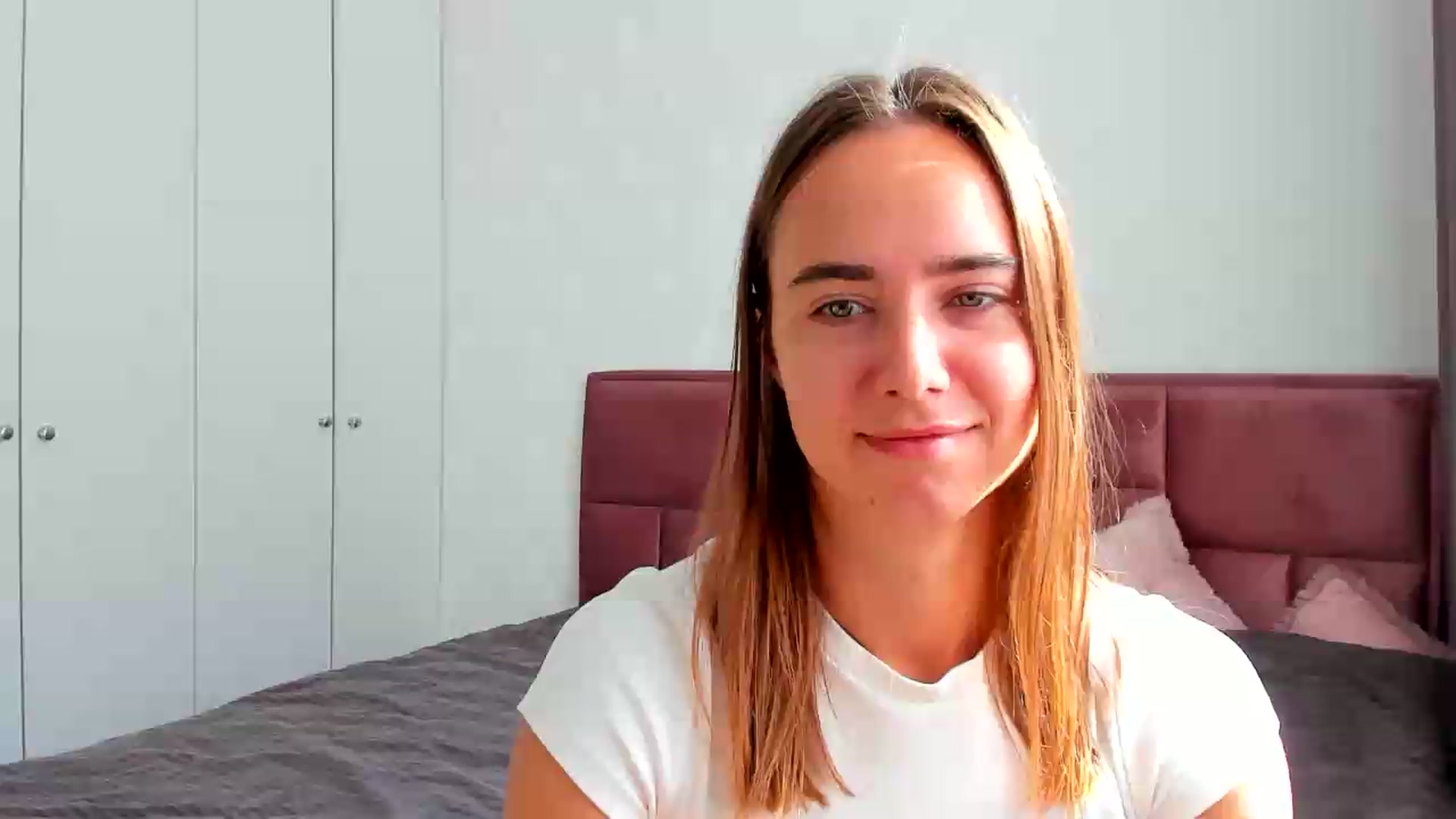 Gallery image thumbnail from OhAlisa's myfreecams stream on, 08/13/2026, 05:50 image 20 of 20