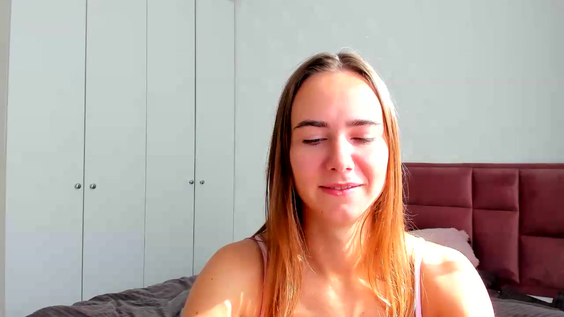 Gallery image thumbnail from OhAlisa's myfreecams stream on, 08/15/2026, 06:17 image 19 of 20