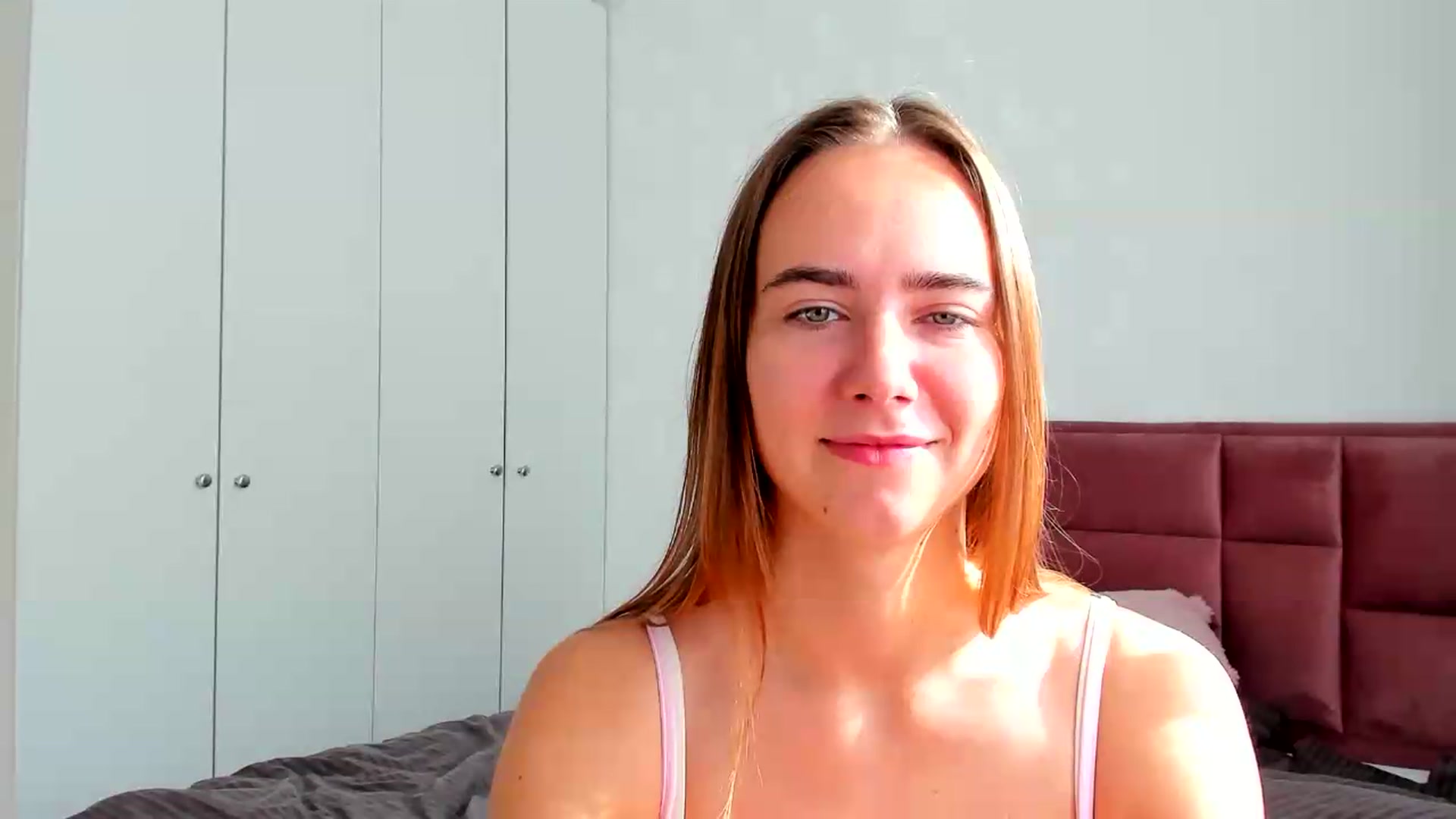 Gallery image thumbnail from OhAlisa's myfreecams stream on, 08/15/2026, 06:17 image 11 of 20