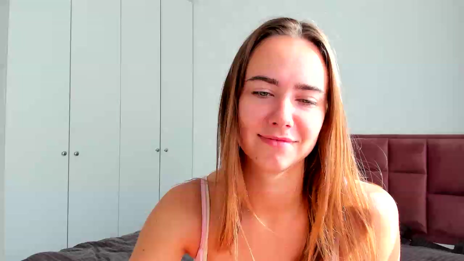 Gallery image thumbnail from OhAlisa's myfreecams stream on, 08/15/2026, 06:17 image 1 of 20
