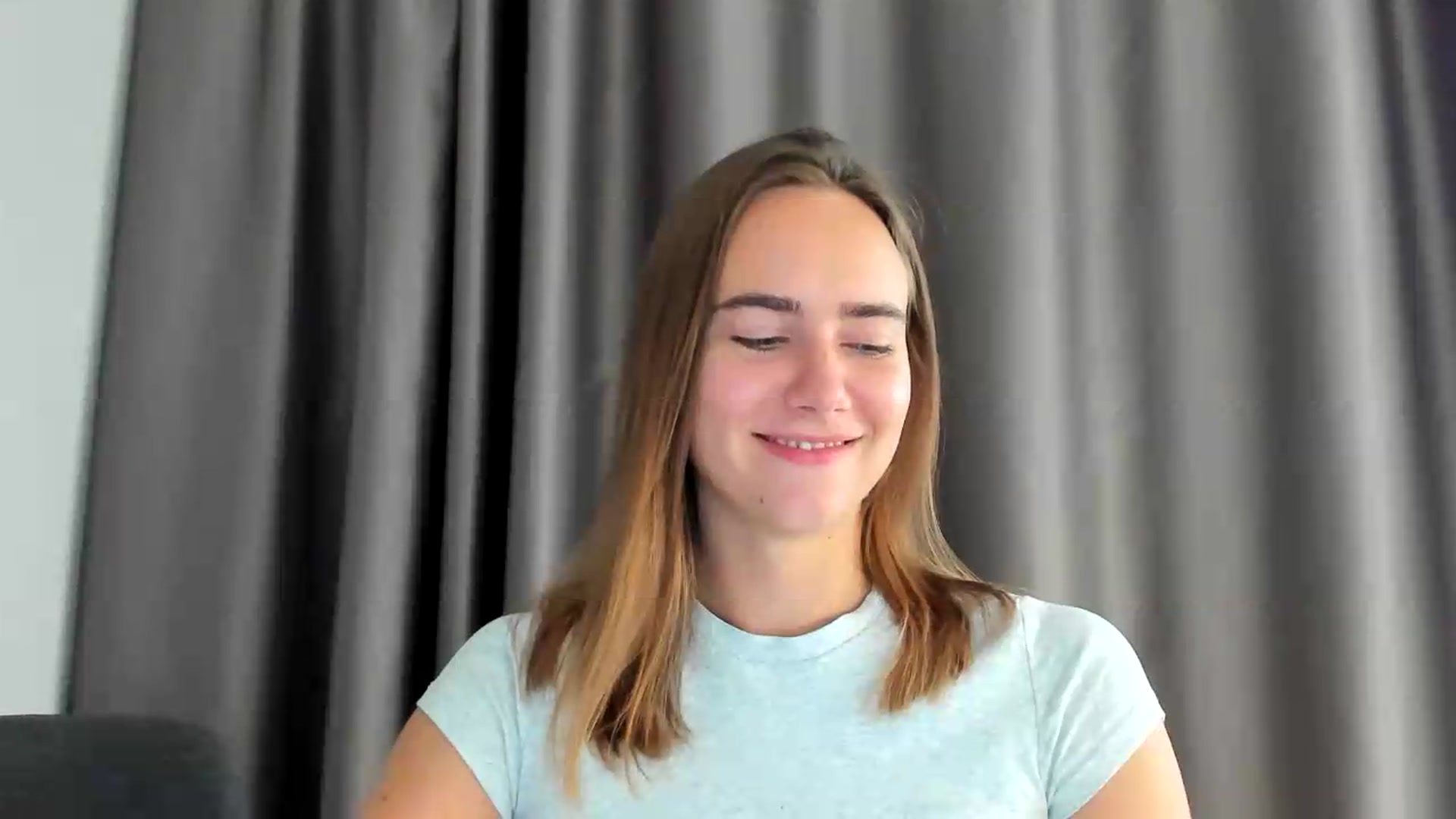 Gallery image thumbnail from OhAlisa's myfreecams stream on, 08/15/2026, 13:39 image 16 of 20