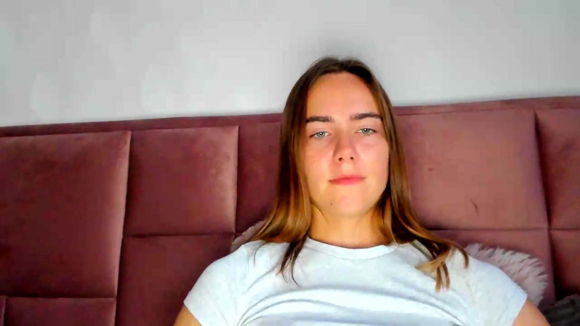 Gallery image thumbnail from OhAlisa's myfreecams stream on, 08/15/2026, 17:06 image 18 of 20