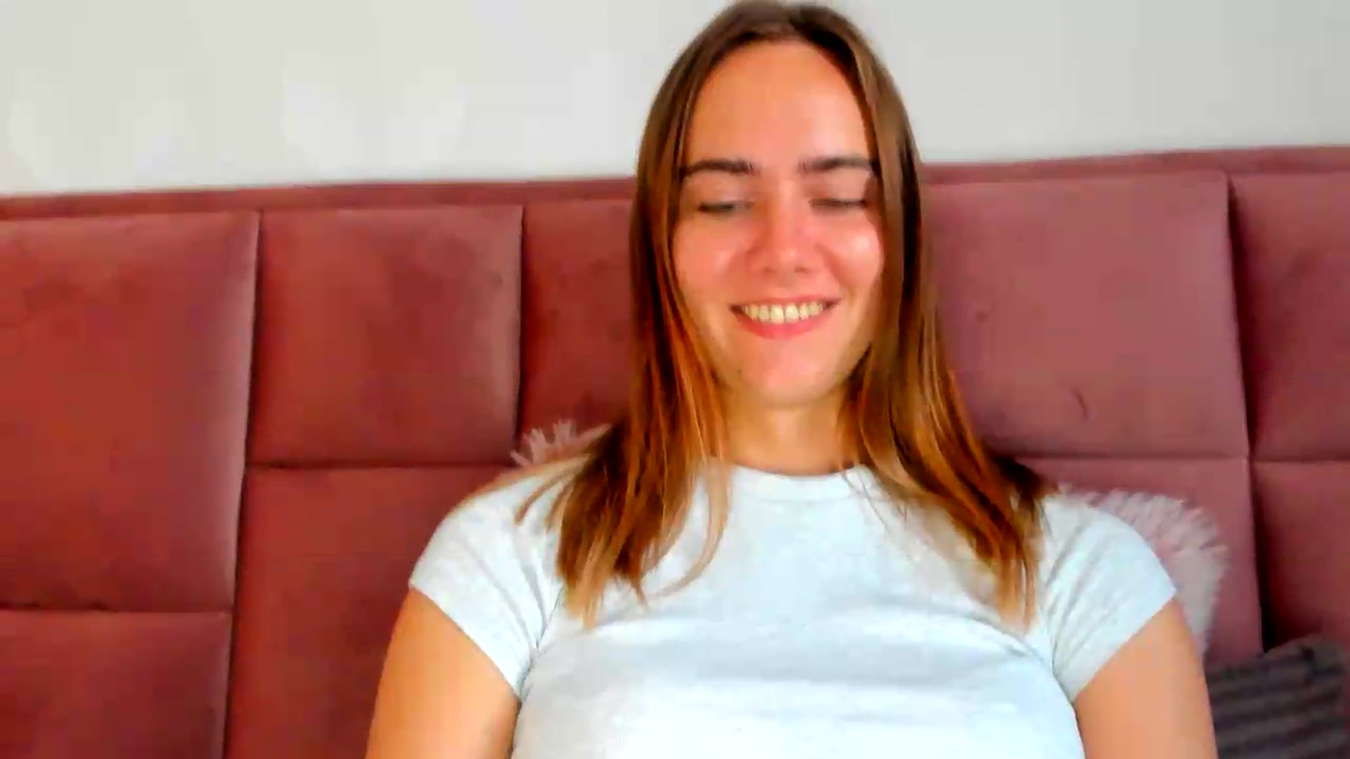 Gallery image thumbnail from OhAlisa's myfreecams stream on, 08/15/2026, 17:06 image 4 of 20