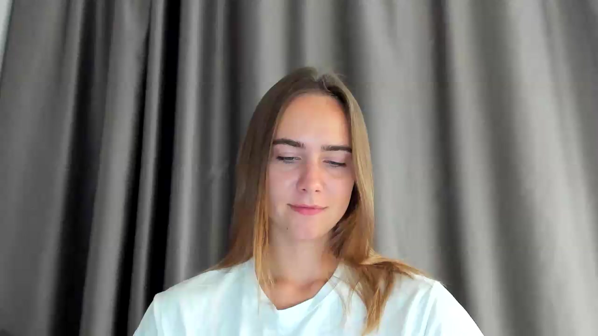 Gallery image thumbnail from OhAlisa's myfreecams stream on, 08/16/2026, 15:19 image 1 of 20