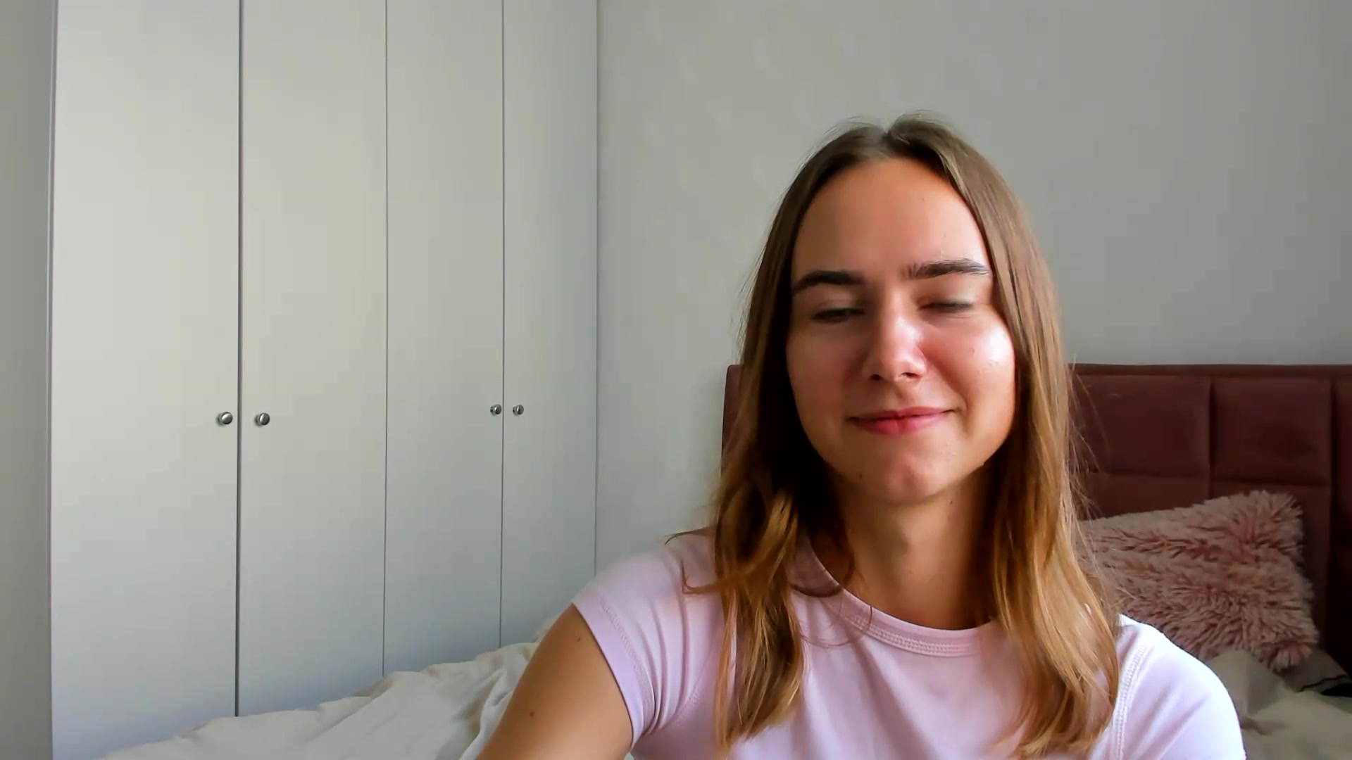 Gallery image thumbnail from OhAlisa's myfreecams stream on, 08/29/2026, 14:07 image 20 of 20