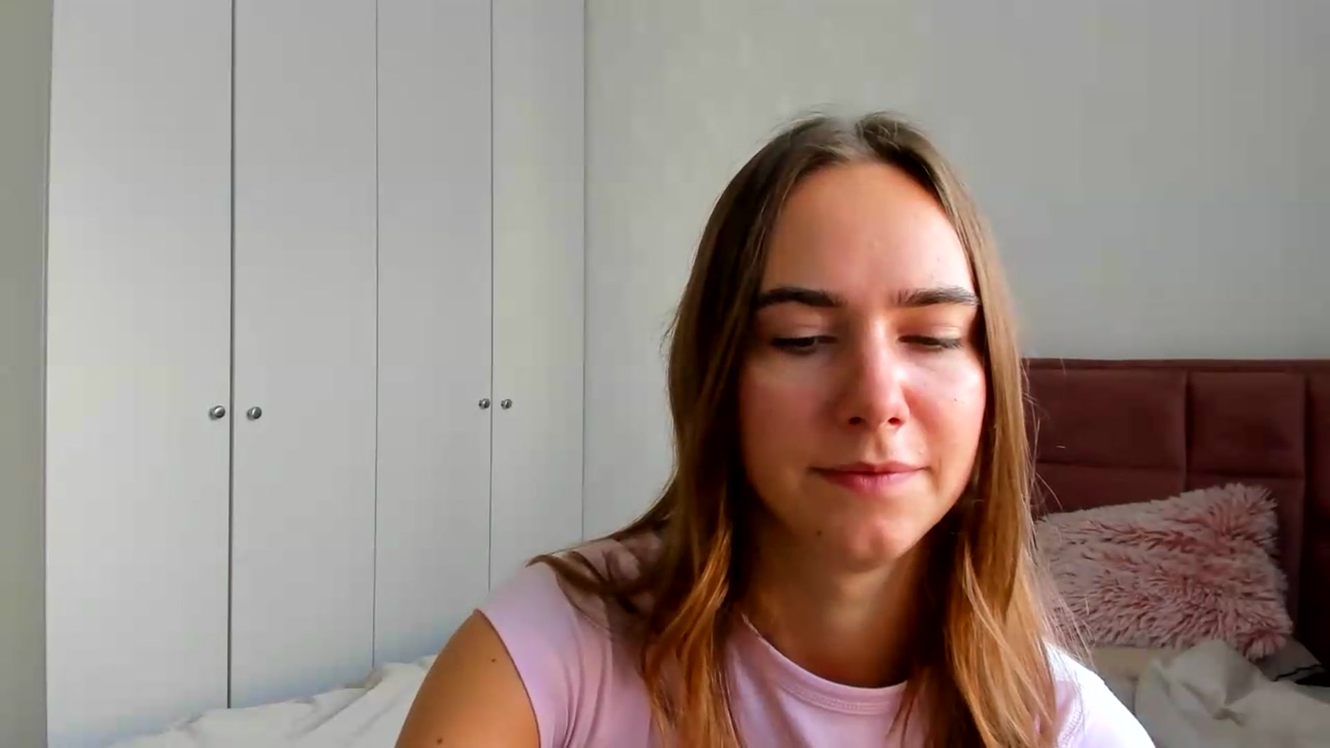 Gallery image thumbnail from OhAlisa's myfreecams stream on, 08/29/2026, 14:38 image 17 of 20