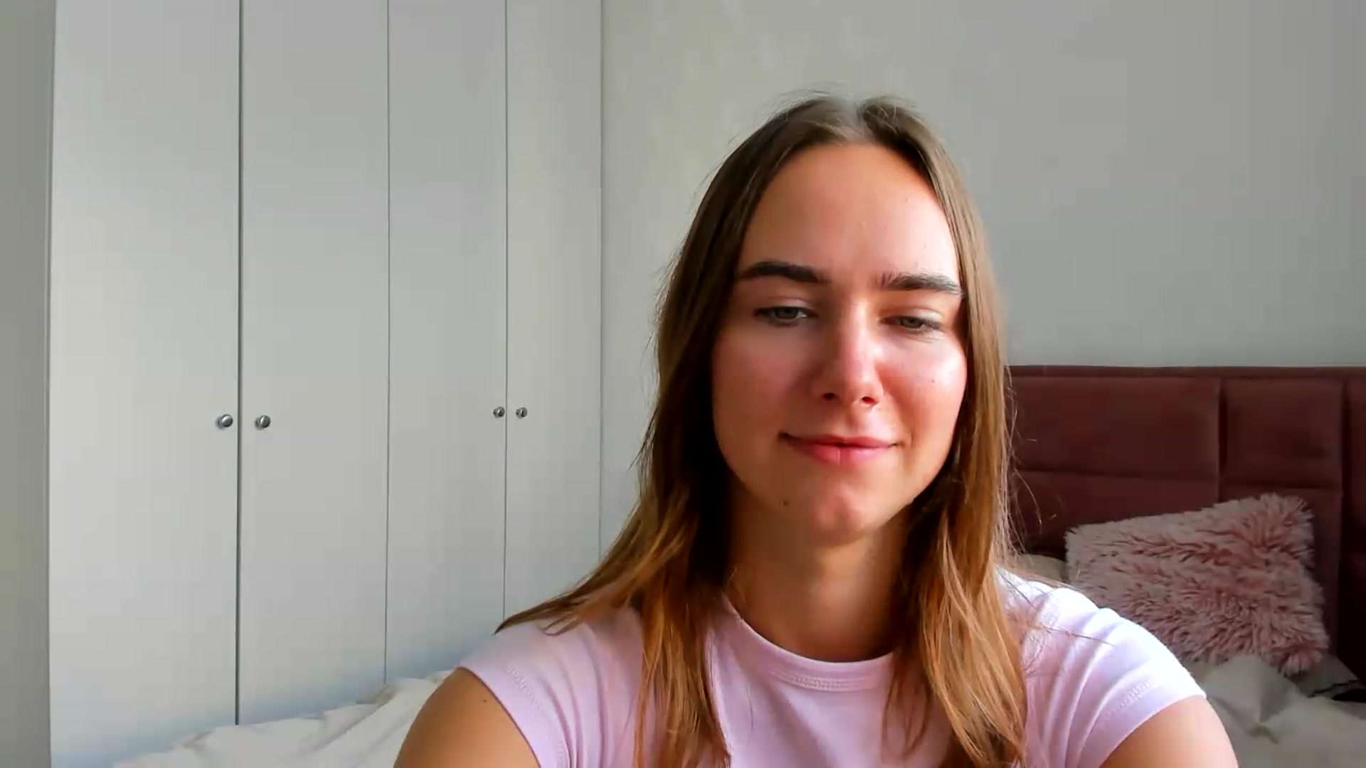 Gallery image thumbnail from OhAlisa's myfreecams stream on, 08/29/2026, 14:38 image 10 of 20