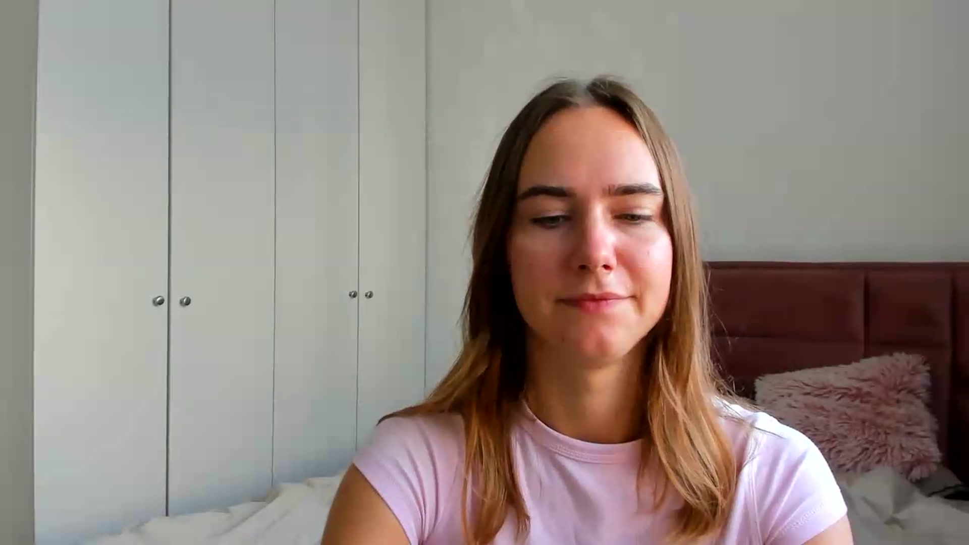 Gallery image thumbnail from OhAlisa's myfreecams stream on, 08/29/2026, 14:38 image 8 of 20