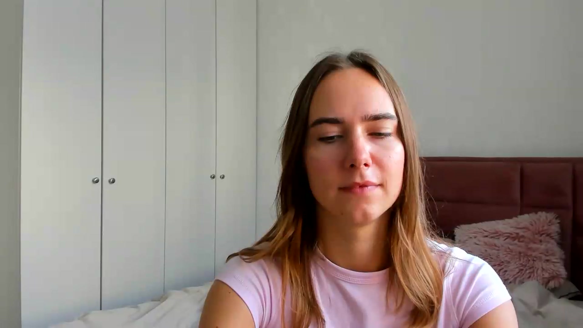 Gallery image thumbnail from OhAlisa's myfreecams stream on, 08/29/2026, 14:38 image 7 of 20