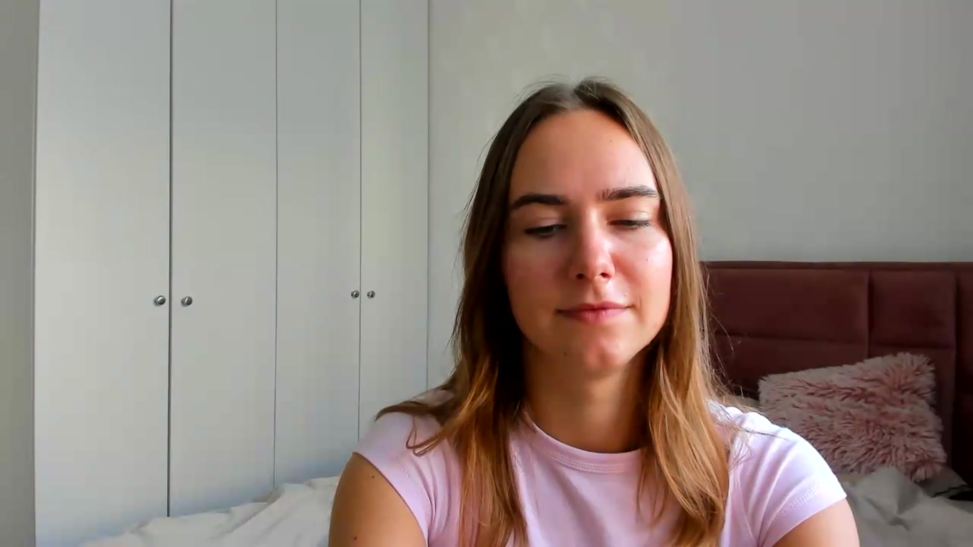 Gallery image thumbnail from OhAlisa's myfreecams stream on, 08/29/2026, 14:38 image 11 of 20
