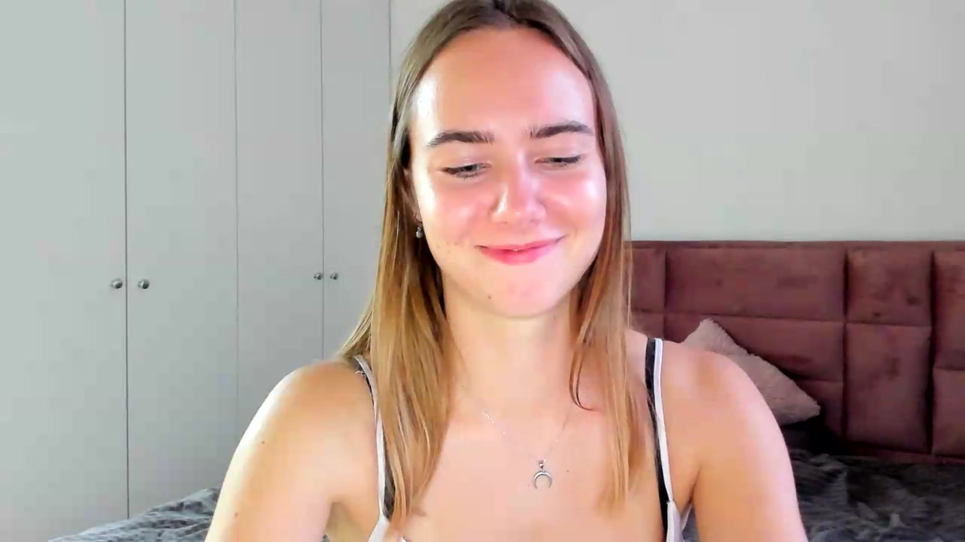 Gallery image thumbnail from OhAlisa's myfreecams stream on, 09/03/2026, 16:33 image 20 of 20