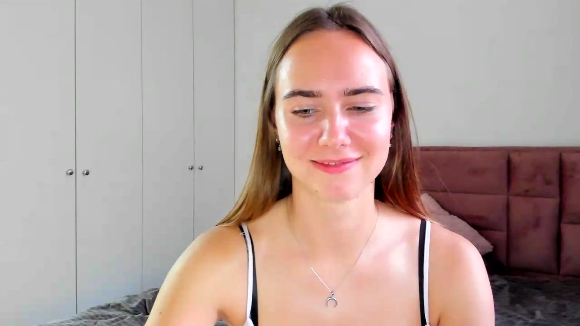 Gallery image thumbnail from OhAlisa's myfreecams stream on, 09/03/2026, 16:33 image 15 of 20