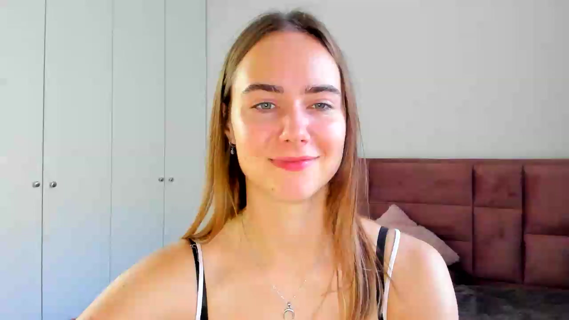 Gallery image thumbnail from OhAlisa's myfreecams stream on, 09/03/2026, 16:33 image 1 of 20